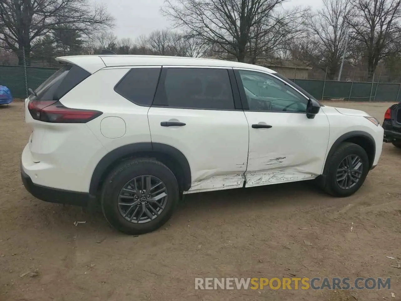 3 Фотография поврежденного автомобиля 5N1BT3AB1RC755988 NISSAN ROGUE 2024
