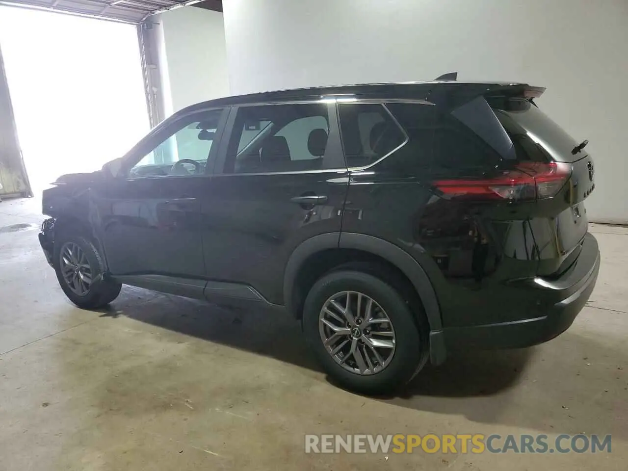 2 Photograph of a damaged car 5N1BT3AB2RC687328 NISSAN ROGUE 2024
