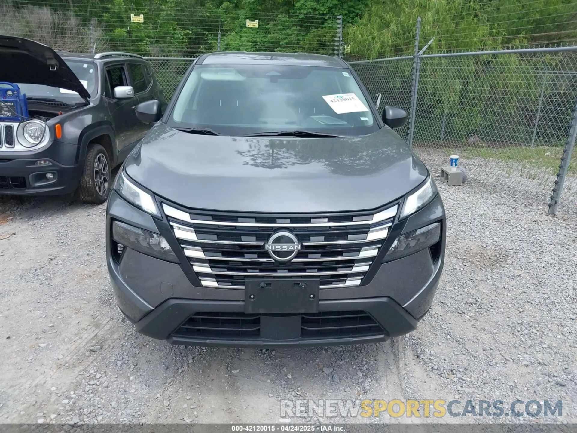 12 Photograph of a damaged car 5N1BT3AB3RC695244 NISSAN ROGUE 2024