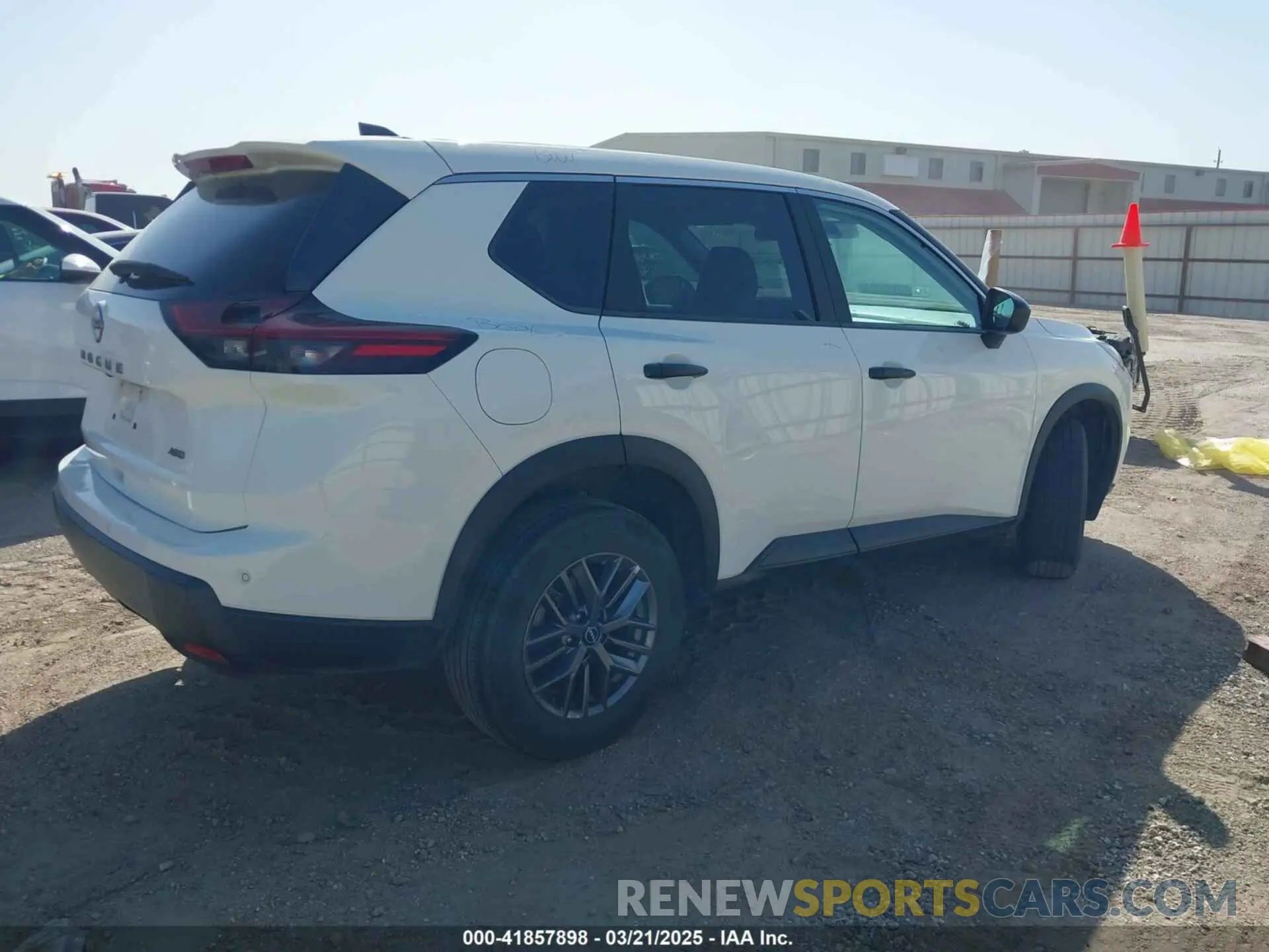 4 Photograph of a damaged car 5N1BT3AB3RC698306 NISSAN ROGUE 2024