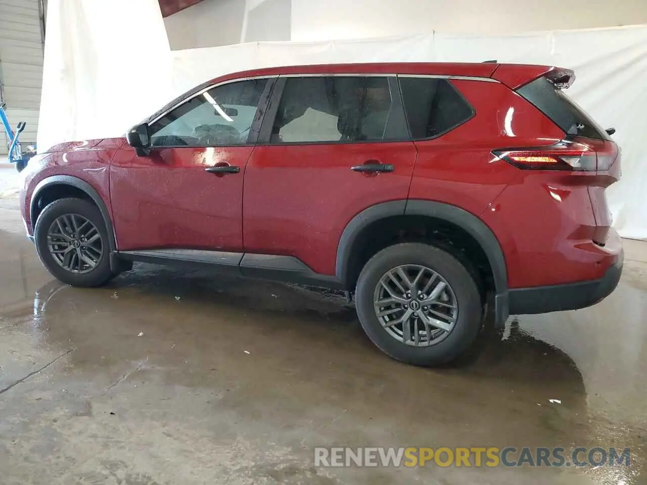 2 Photograph of a damaged car 5N1BT3AB4RC690571 NISSAN ROGUE 2024
