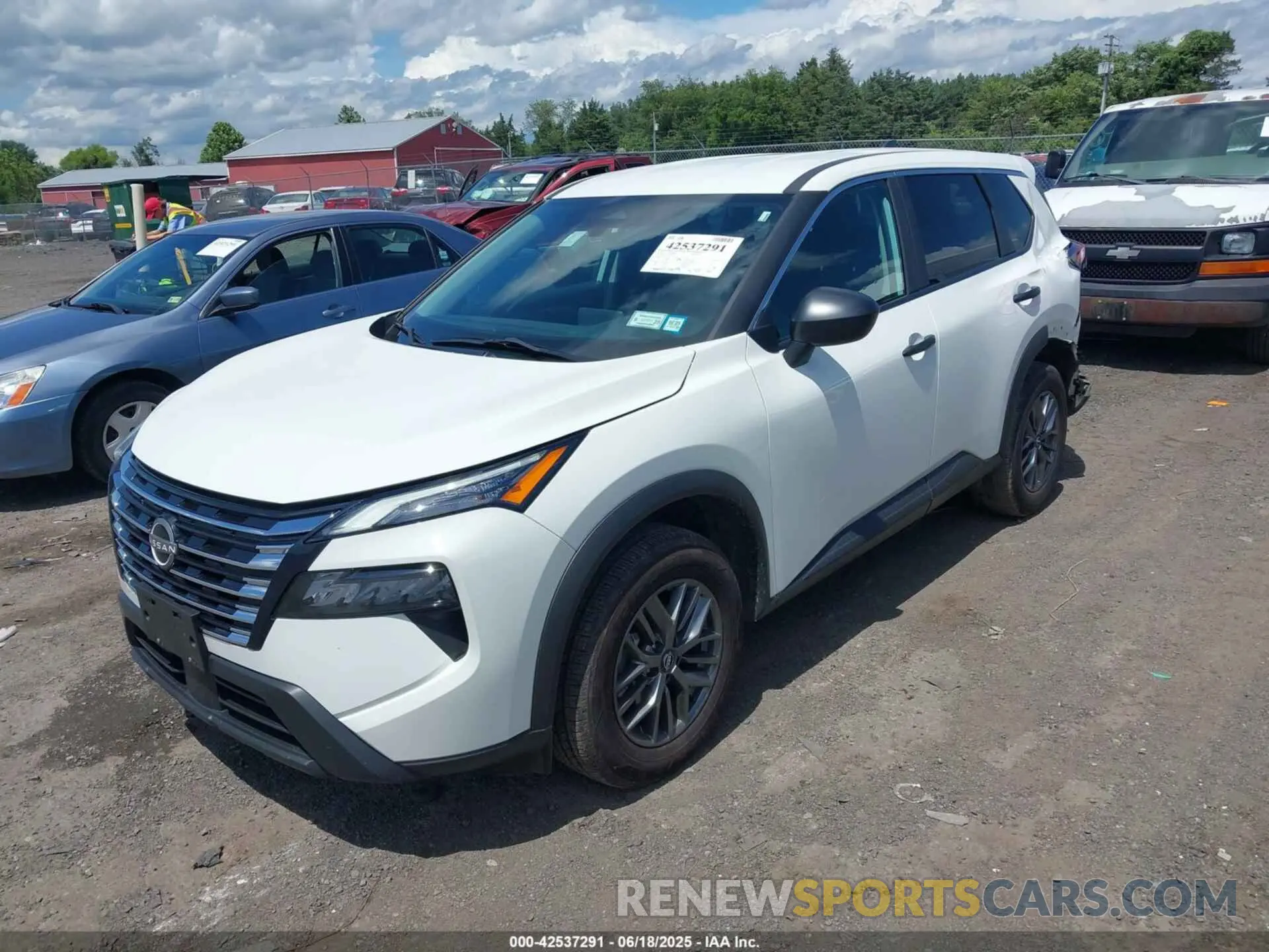 2 Photograph of a damaged car 5N1BT3AB7RC670251 NISSAN ROGUE 2024
