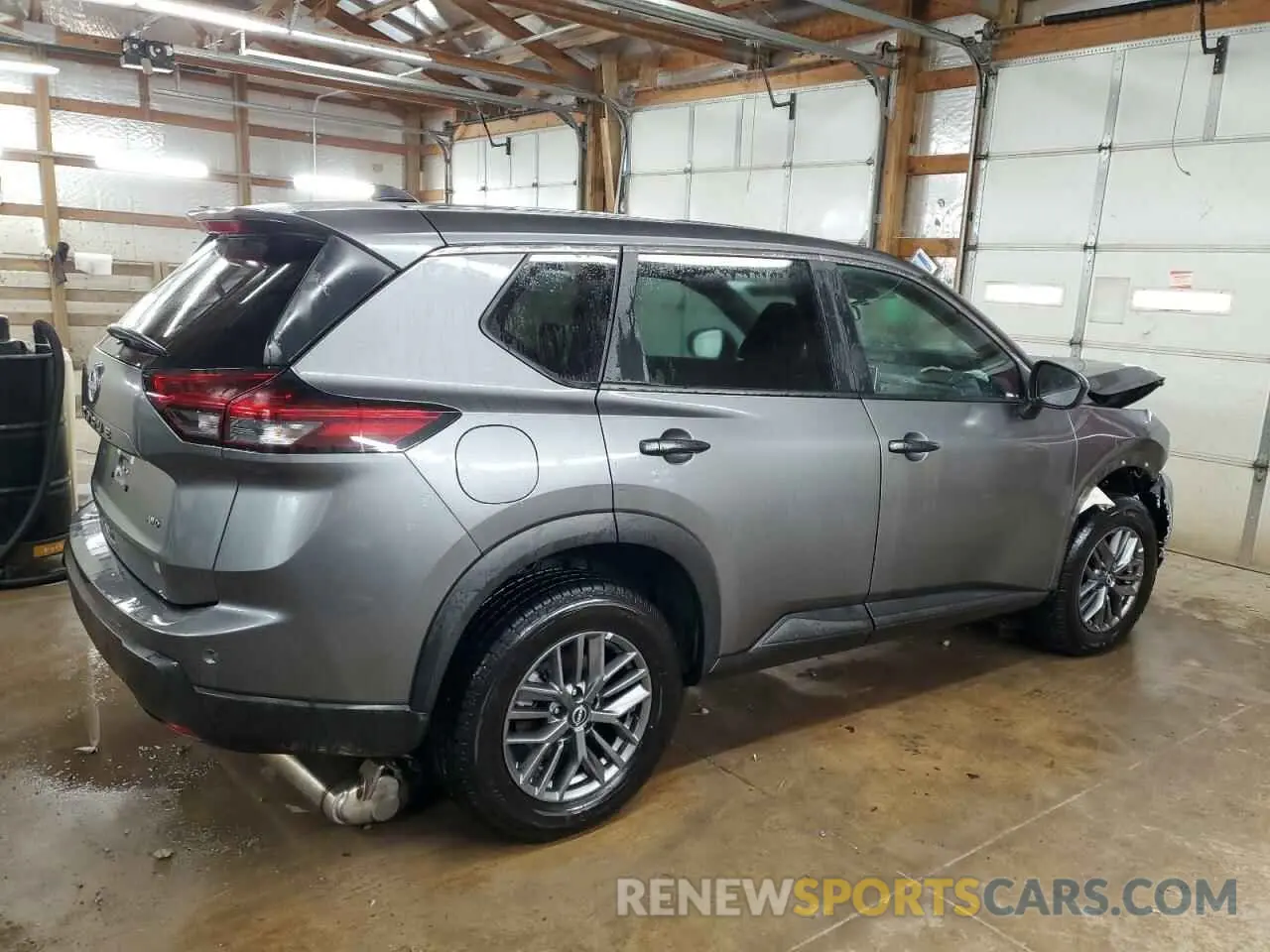 3 Photograph of a damaged car 5N1BT3AB9RC699606 NISSAN ROGUE 2024