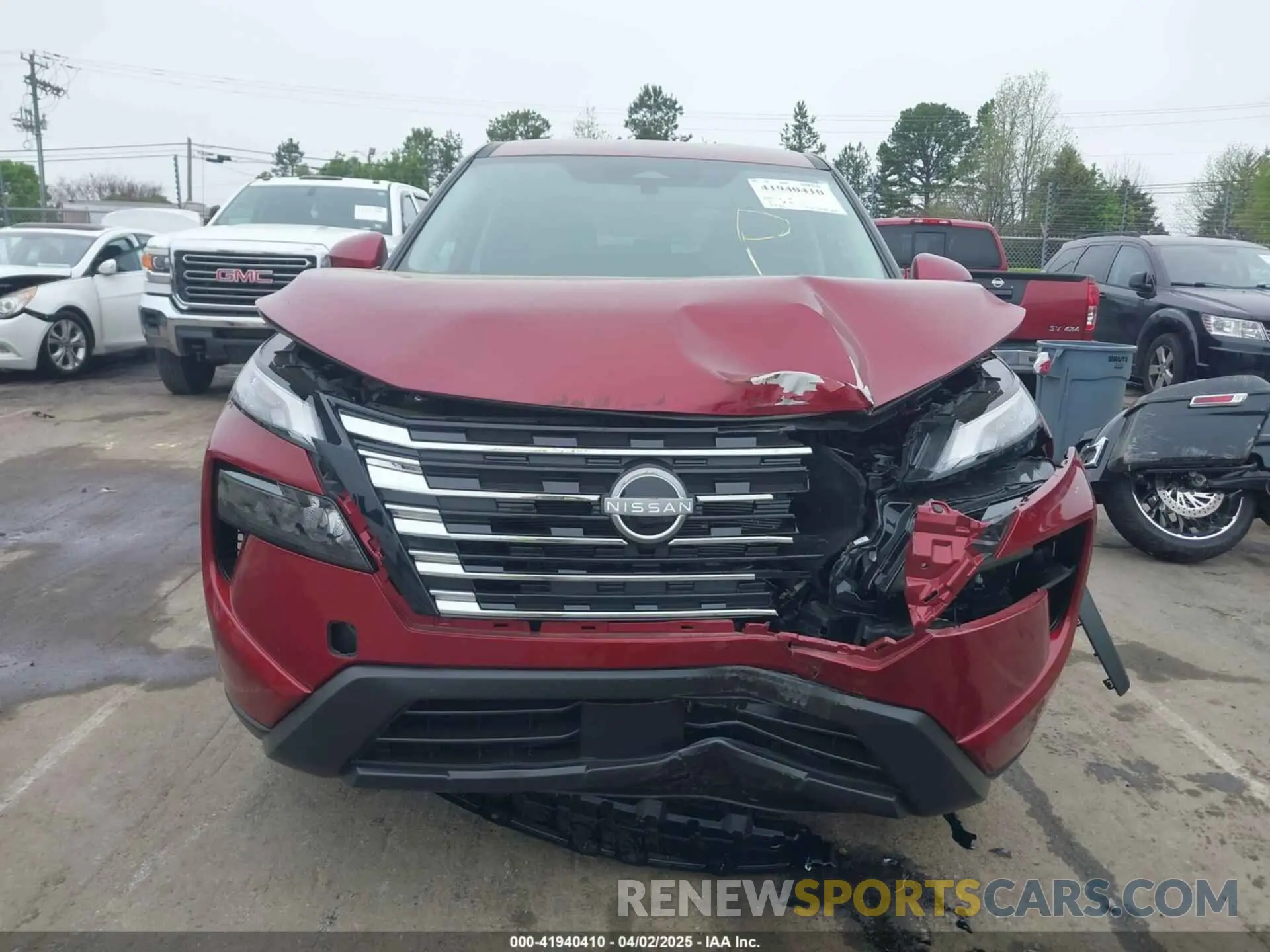 12 Photograph of a damaged car 5N1BT3BA2RC737683 NISSAN ROGUE 2024