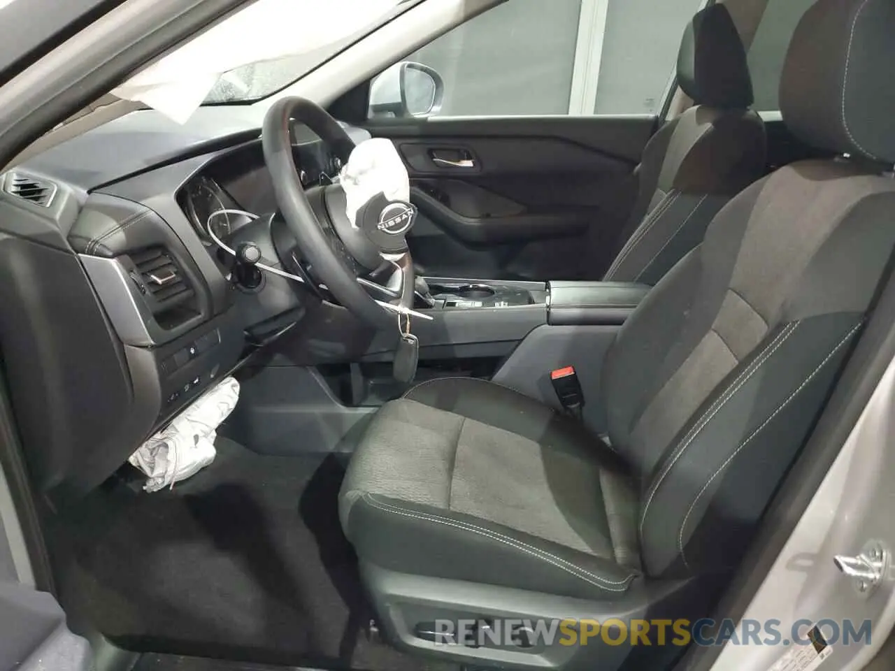 7 Photograph of a damaged car 5N1BT3BA3RC680104 NISSAN ROGUE 2024