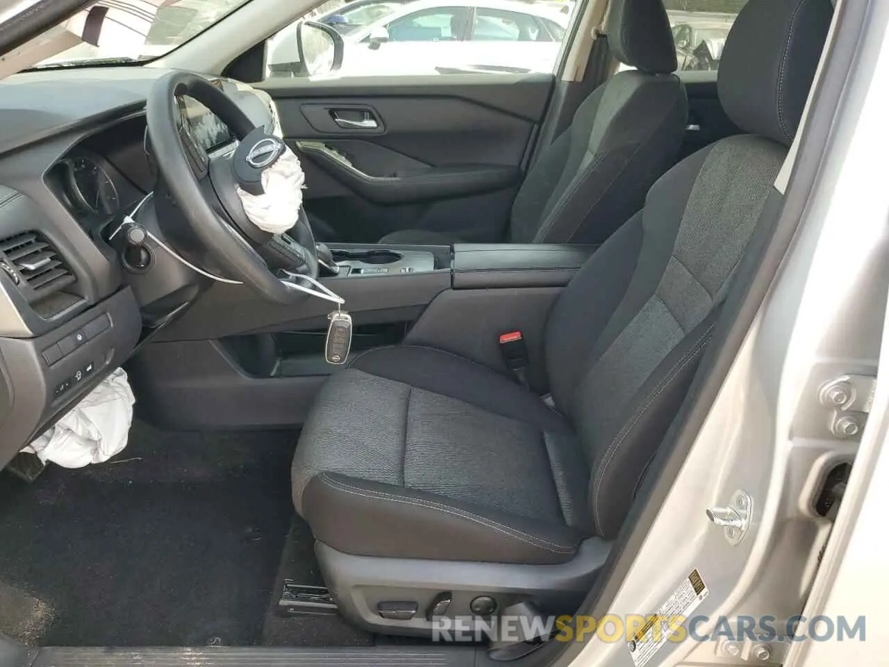 7 Photograph of a damaged car 5N1BT3BA3RC686453 NISSAN ROGUE 2024