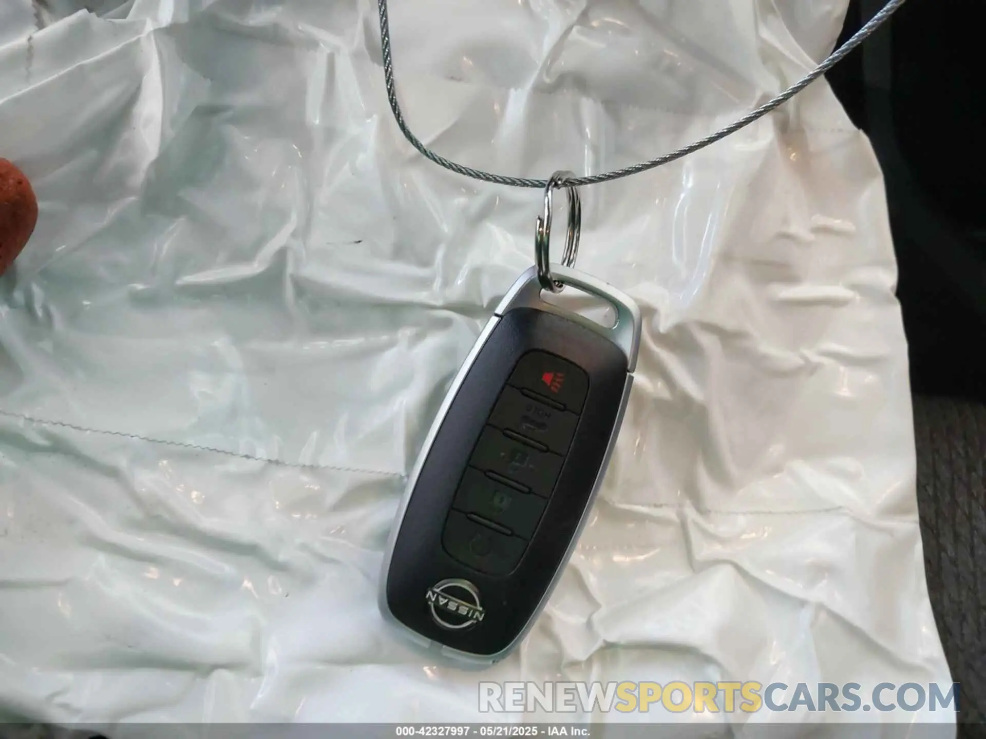 11 Photograph of a damaged car 5N1BT3BA5RC683943 NISSAN ROGUE 2024