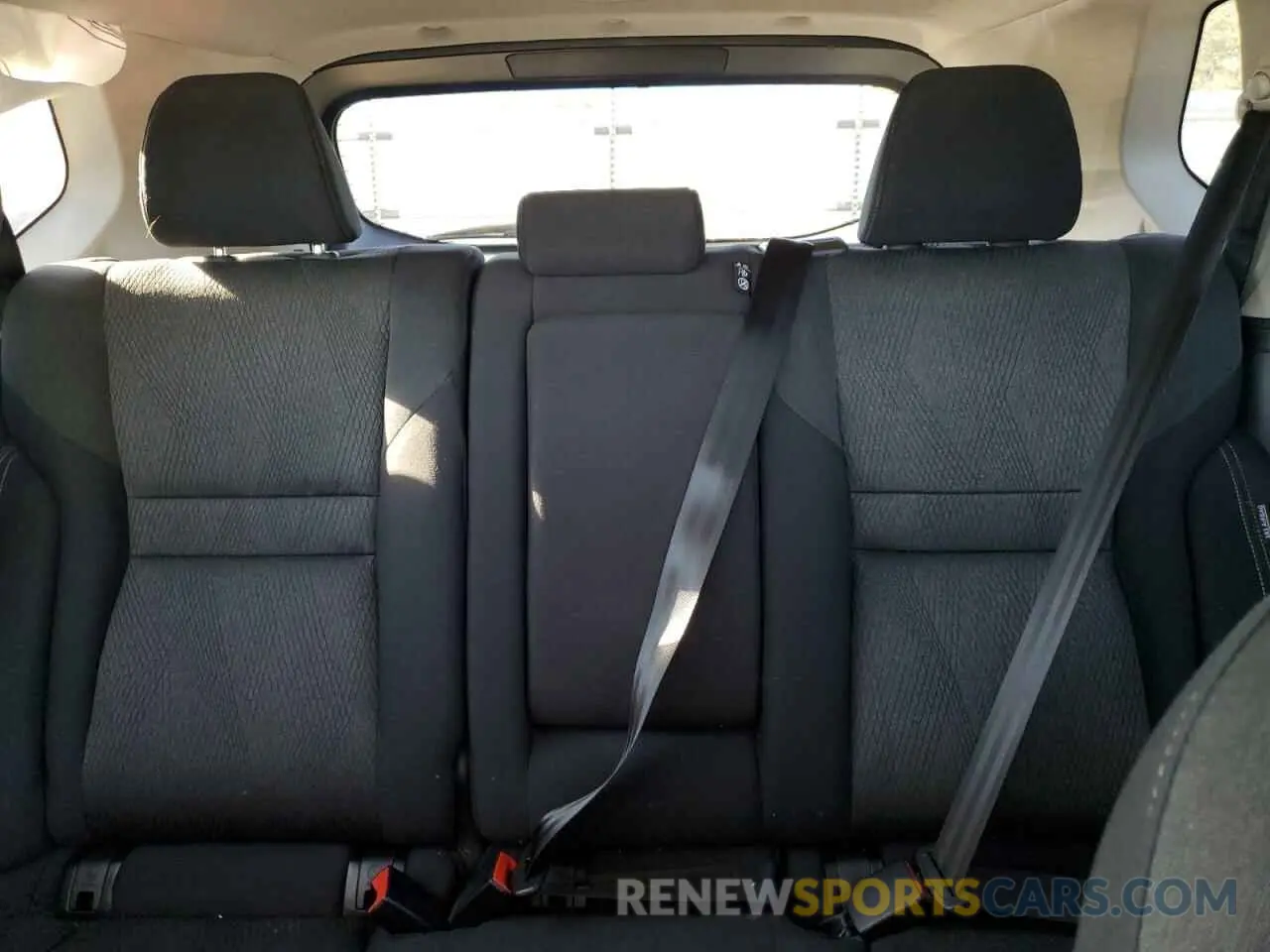10 Photograph of a damaged car 5N1BT3BA5RC699978 NISSAN ROGUE 2024