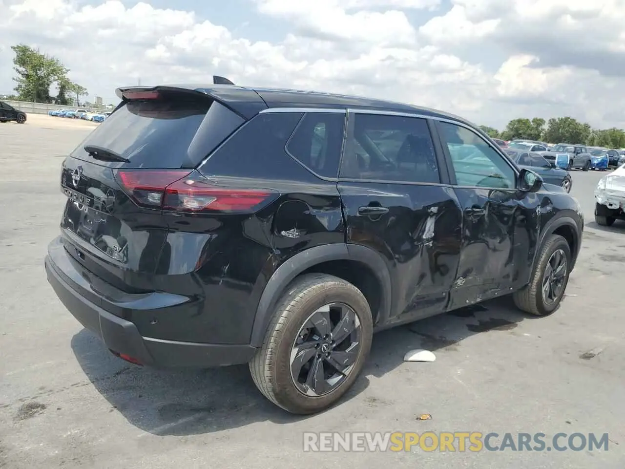 3 Photograph of a damaged car 5N1BT3BA5RC704824 NISSAN ROGUE 2024