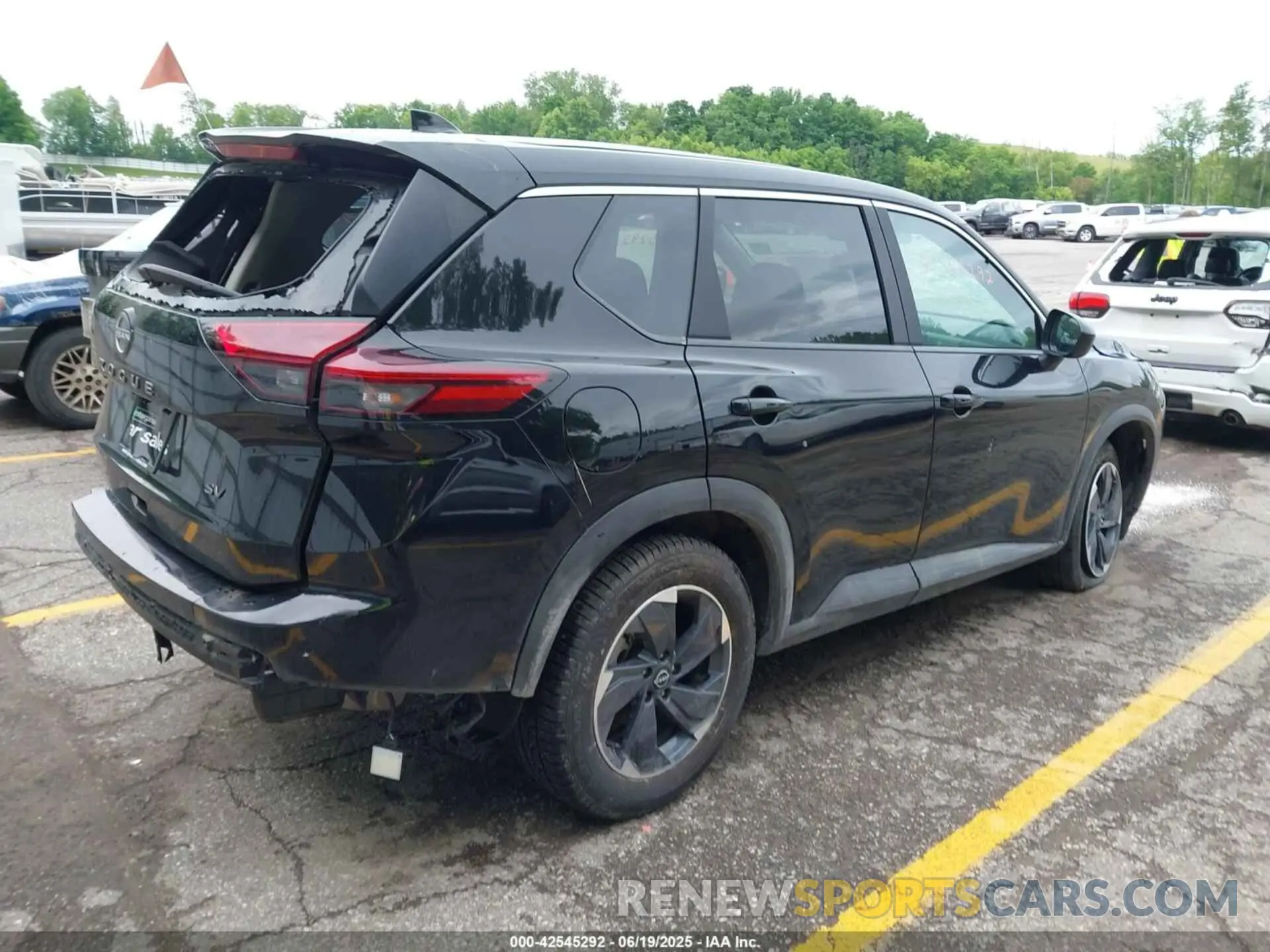 4 Photograph of a damaged car 5N1BT3BA6RC689265 NISSAN ROGUE 2024