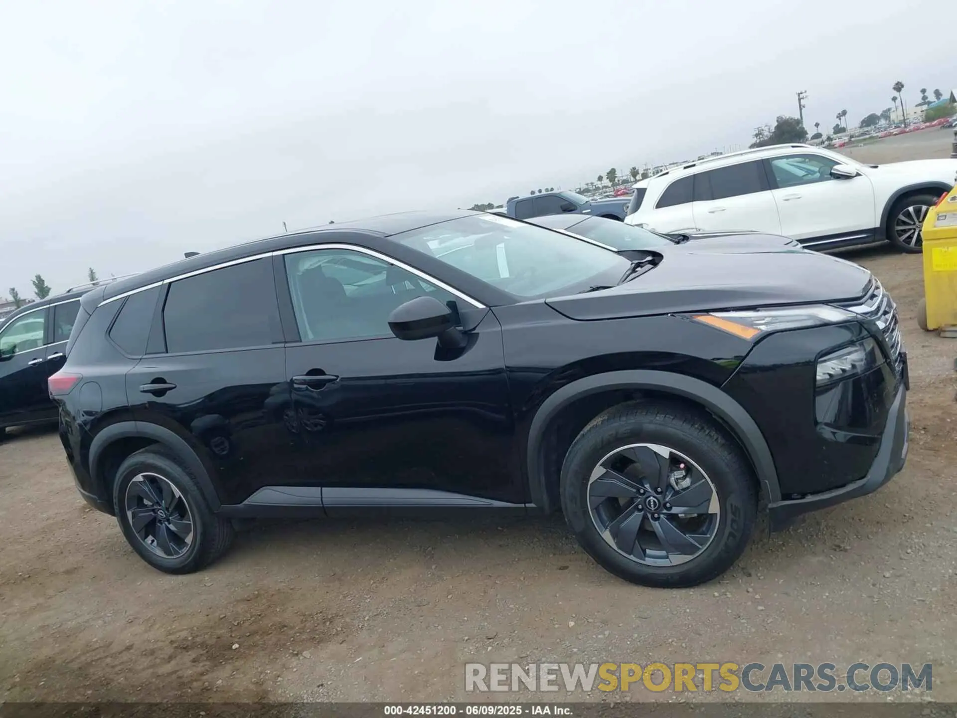 13 Фотография поврежденного автомобиля 5N1BT3BA6RC695969 NISSAN ROGUE 2024