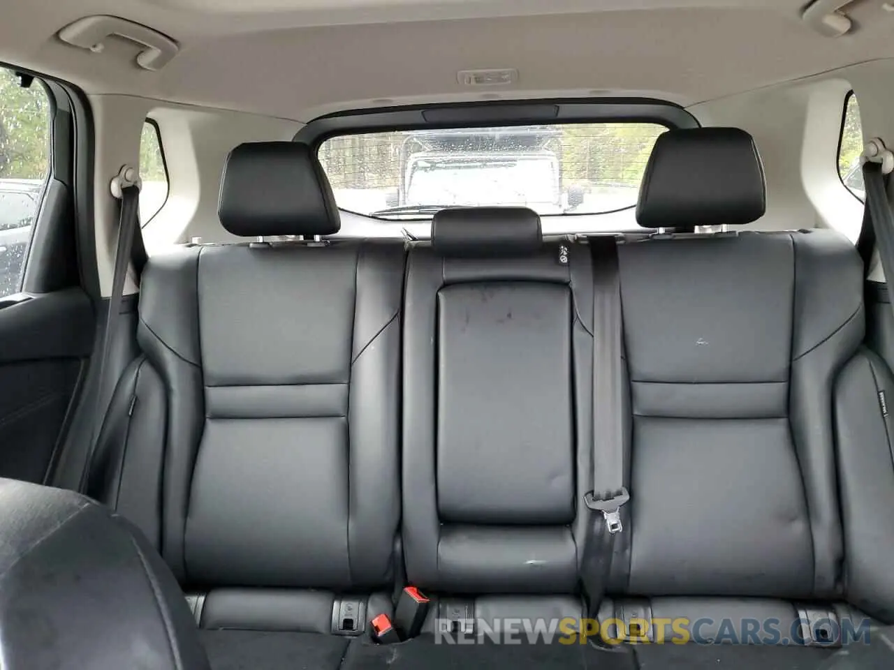10 Photograph of a damaged car 5N1BT3BA6RC756818 NISSAN ROGUE 2024