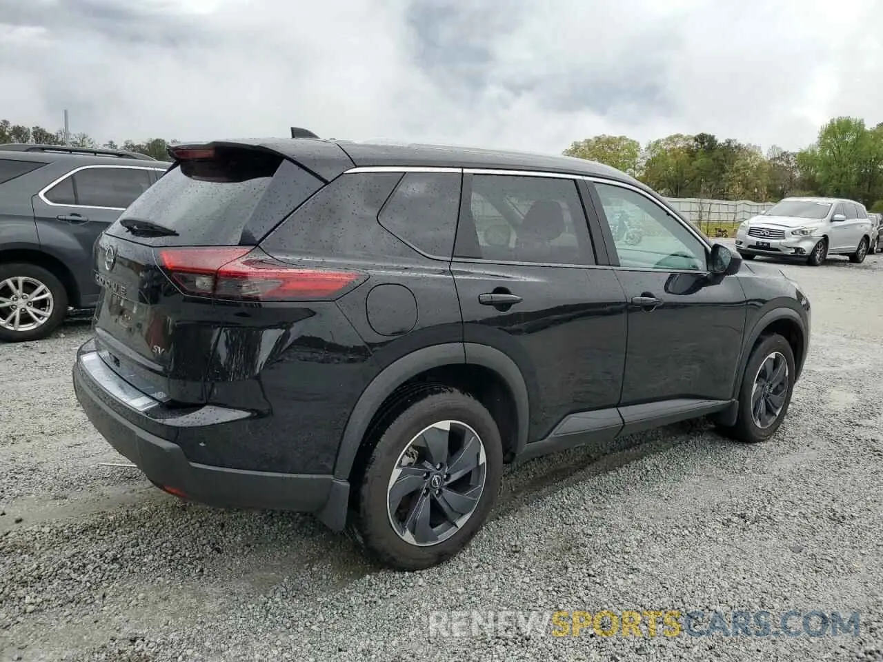 3 Photograph of a damaged car 5N1BT3BA6RC756818 NISSAN ROGUE 2024