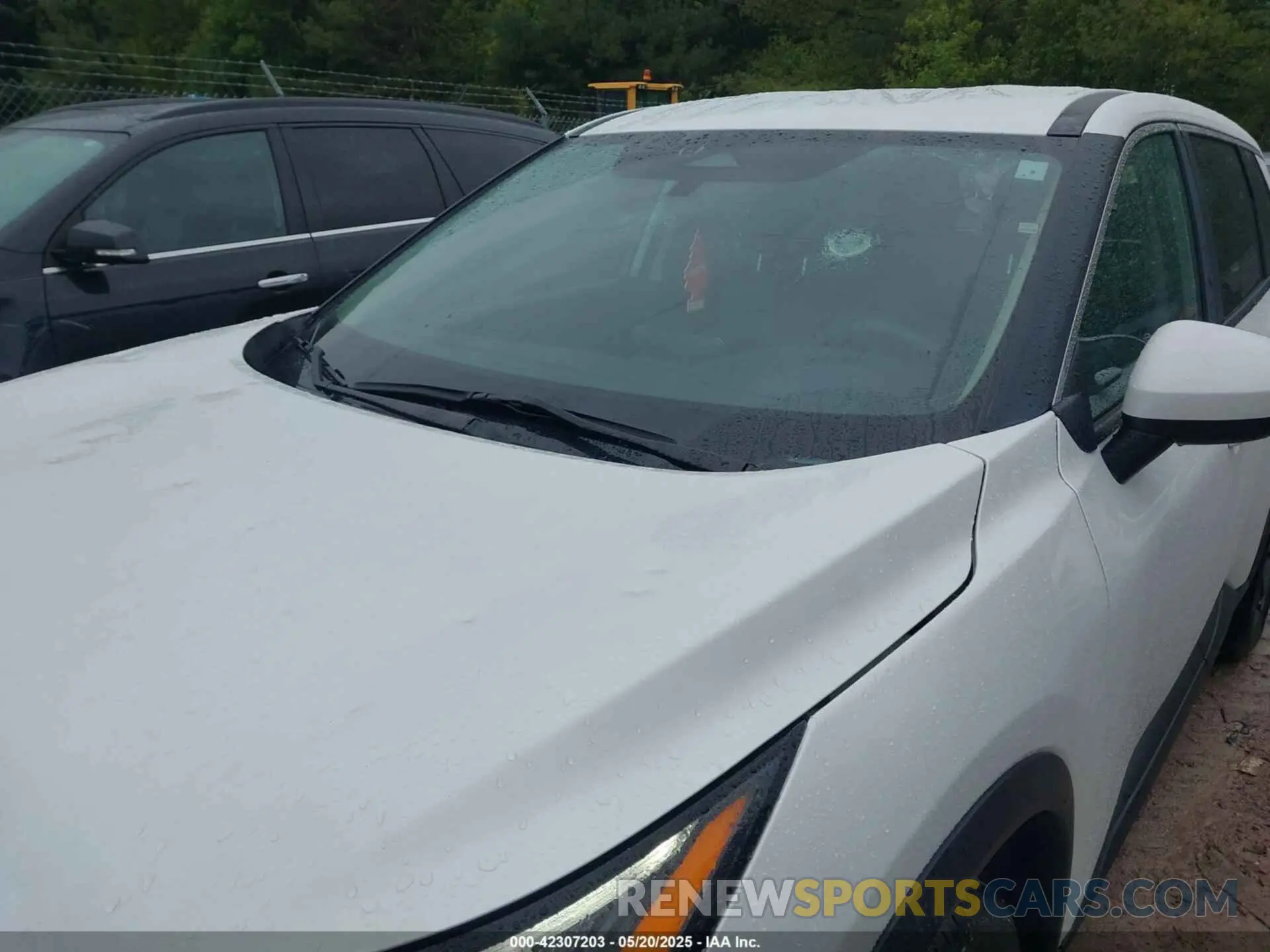 6 Photograph of a damaged car 5N1BT3BA7RC682616 NISSAN ROGUE 2024