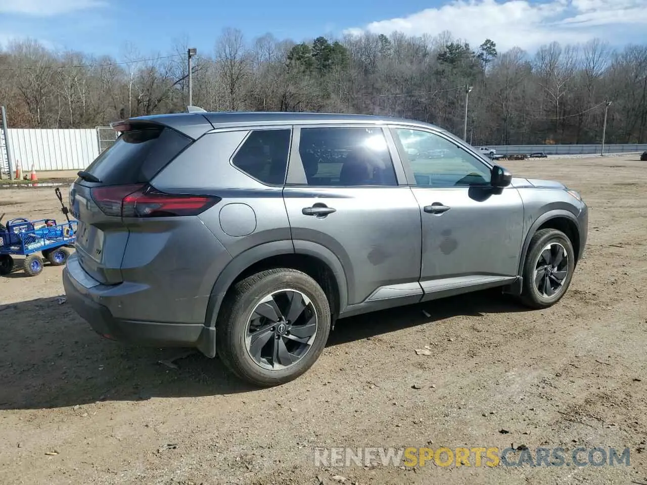 3 Photograph of a damaged car 5N1BT3BA9RC673447 NISSAN ROGUE 2024