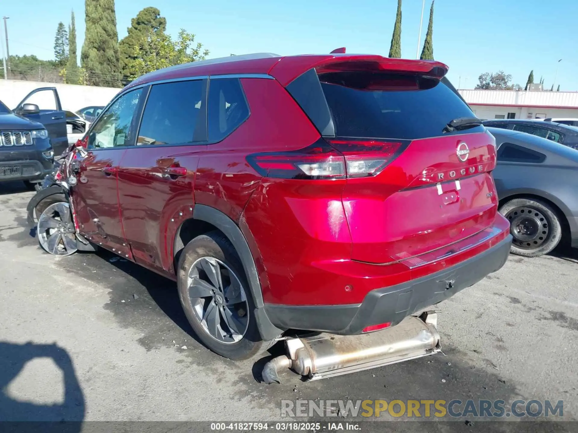 3 Photograph of a damaged car 5N1BT3BA9RC705037 NISSAN ROGUE 2024