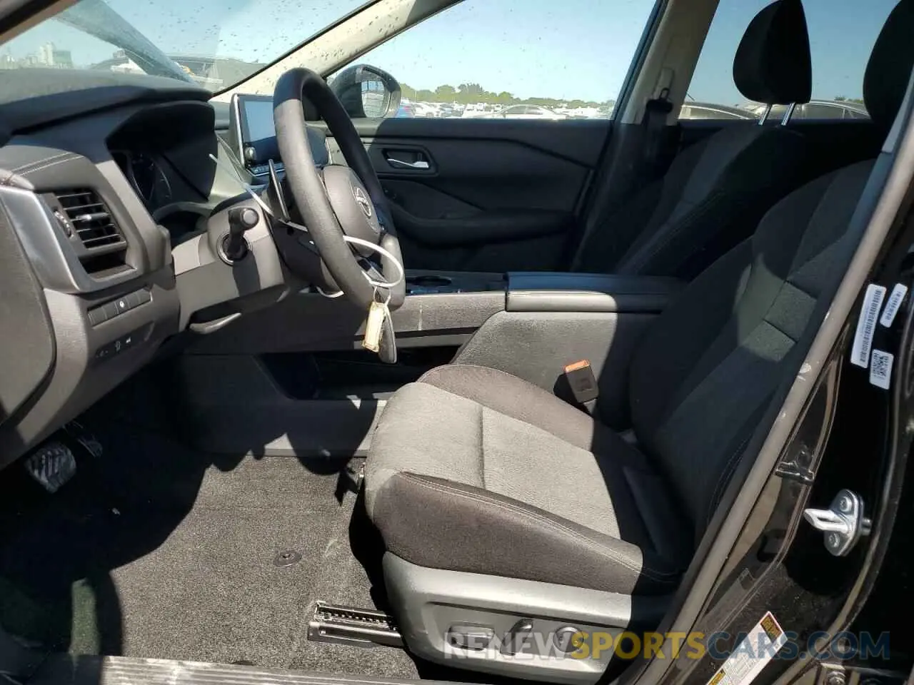 7 Фотография поврежденного автомобиля 5N1BT3BAXRC749676 NISSAN ROGUE 2024