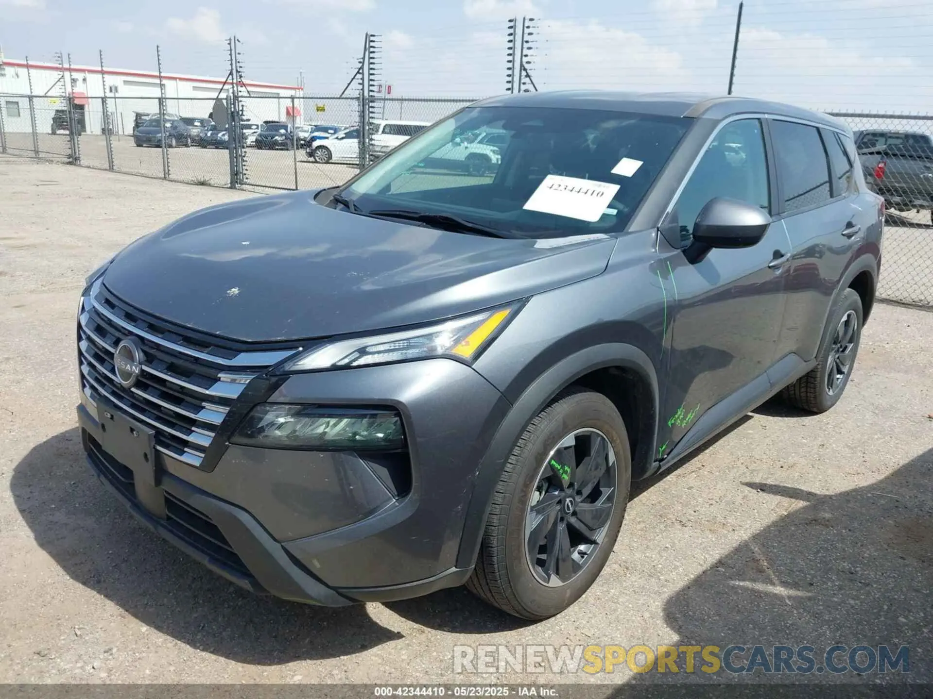 2 Photograph of a damaged car 5N1BT3BB1RC708927 NISSAN ROGUE 2024