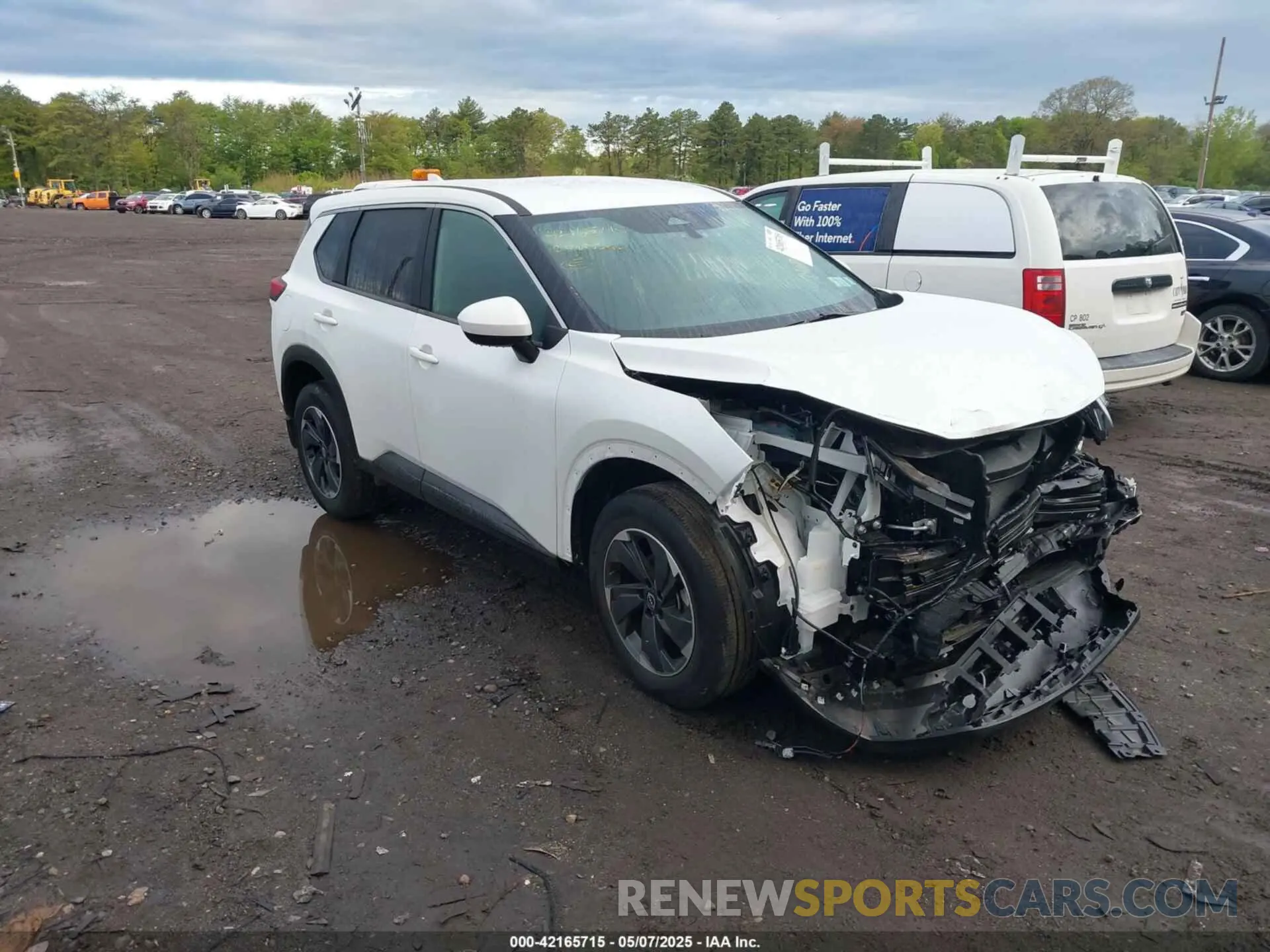 1 Photograph of a damaged car 5N1BT3BB3RC751536 NISSAN ROGUE 2024