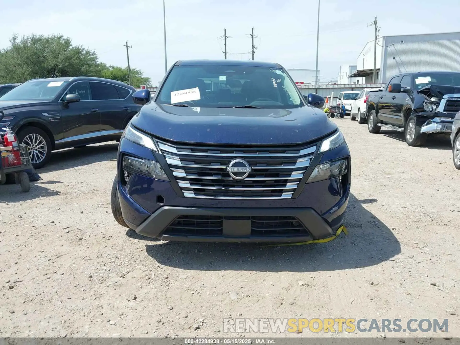 12 Photograph of a damaged car 5N1BT3BB4RC691802 NISSAN ROGUE 2024