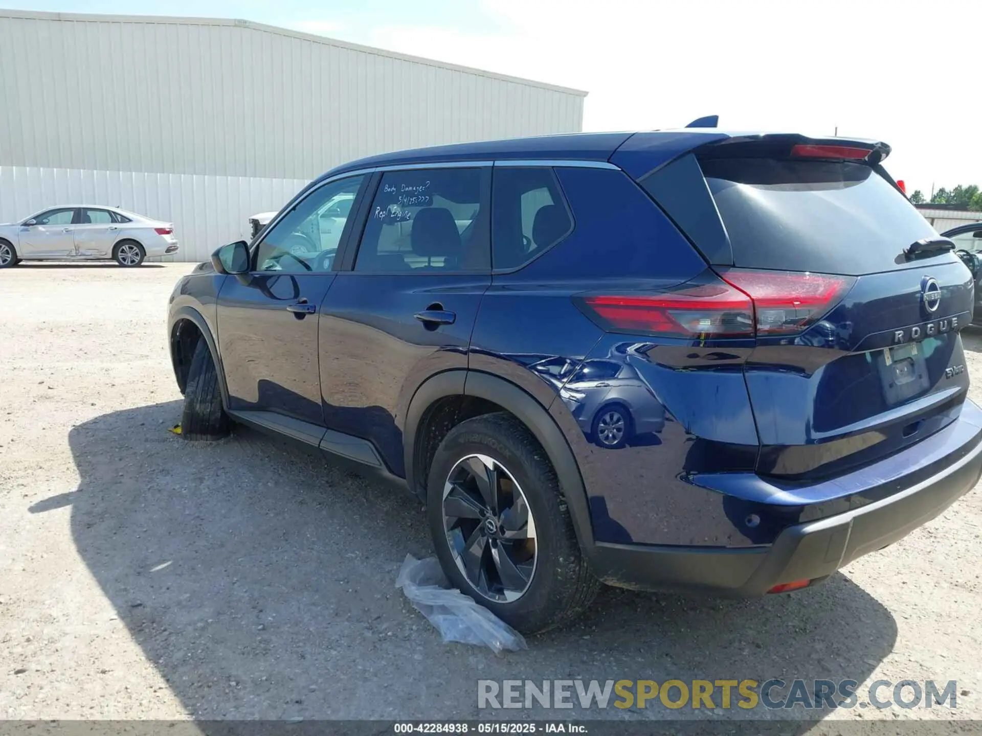 3 Photograph of a damaged car 5N1BT3BB4RC691802 NISSAN ROGUE 2024