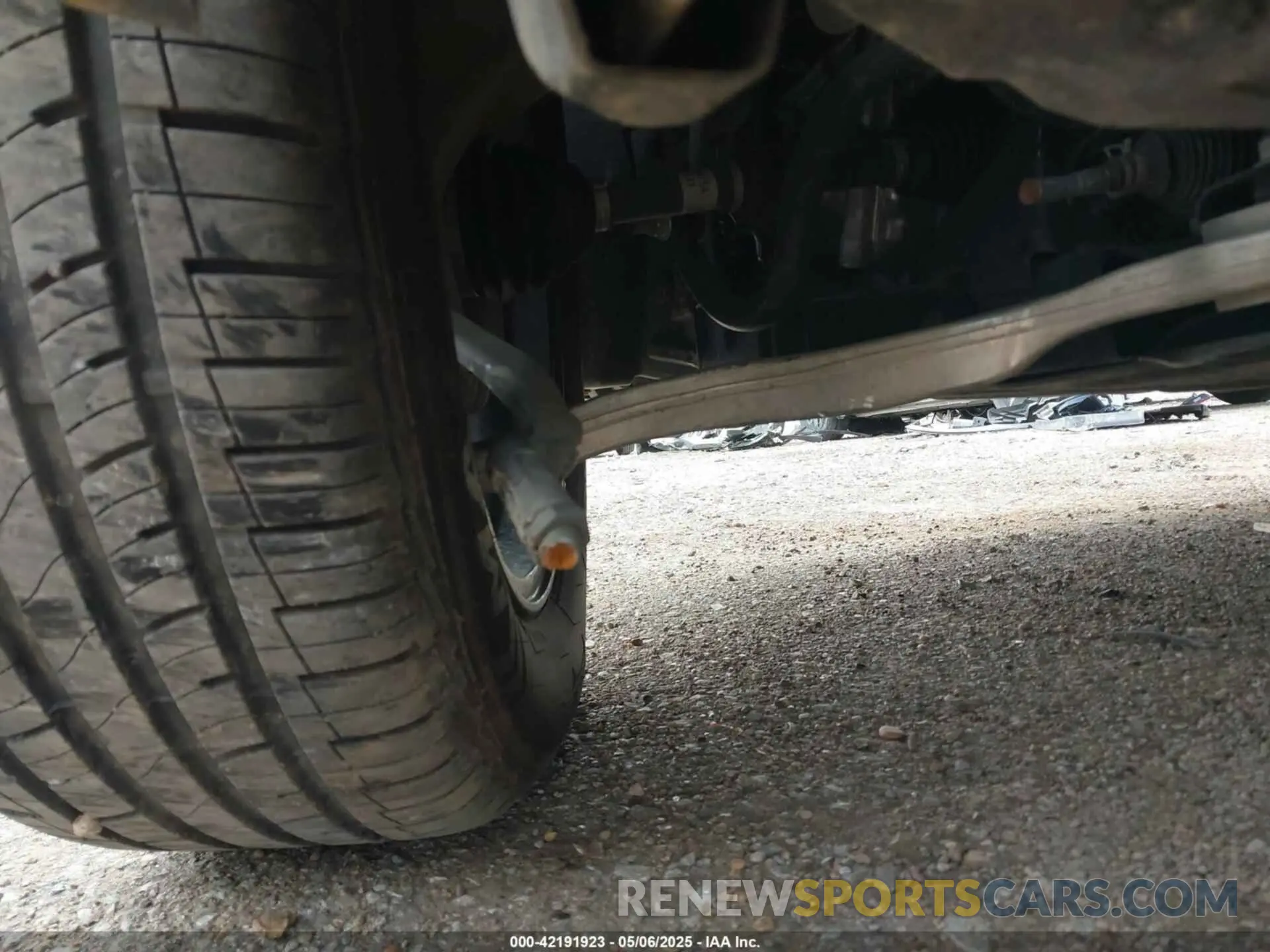 20 Photograph of a damaged car 5N1BT3BB4RC692397 NISSAN ROGUE 2024