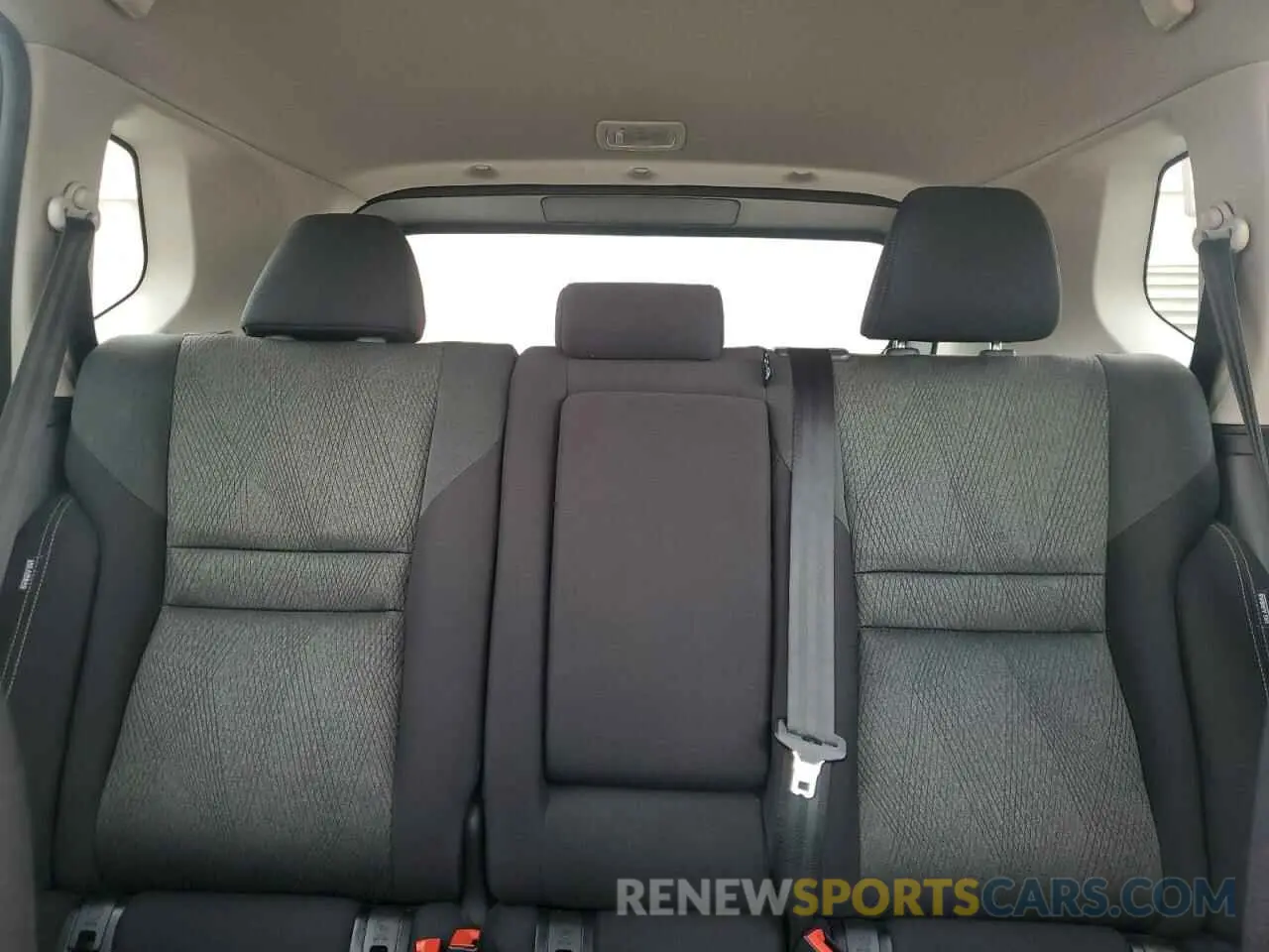 10 Photograph of a damaged car 5N1BT3BB4RC696157 NISSAN ROGUE 2024