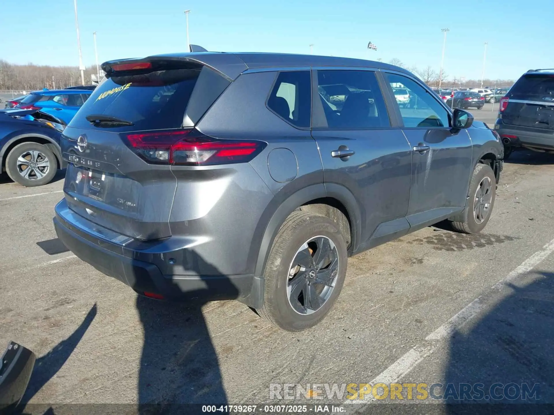 4 Фотография поврежденного автомобиля 5N1BT3BB4RC746782 NISSAN ROGUE 2024