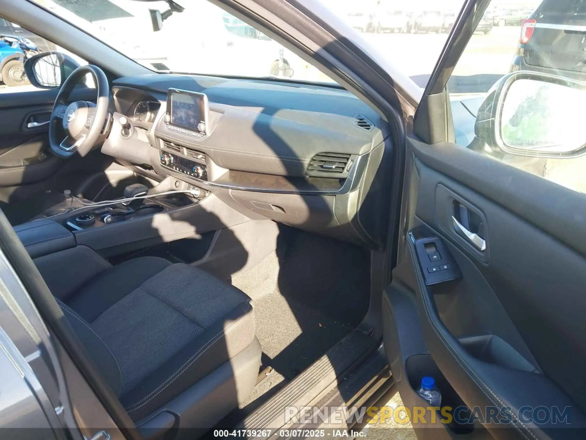 5 Фотография поврежденного автомобиля 5N1BT3BB4RC746782 NISSAN ROGUE 2024