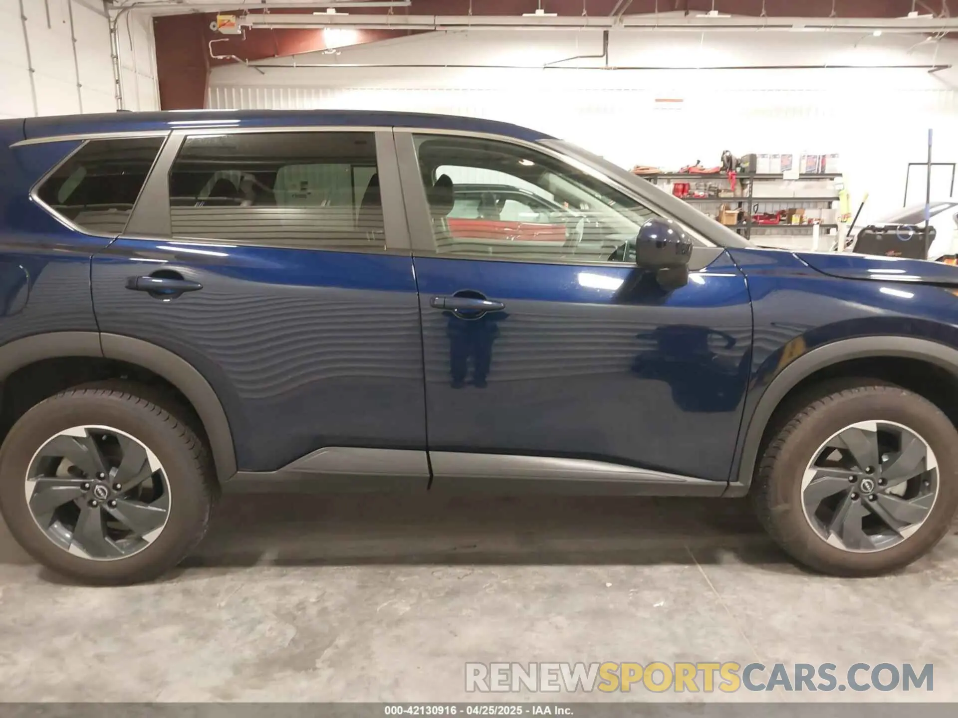 13 Photograph of a damaged car 5N1BT3BB9RC718802 NISSAN ROGUE 2024