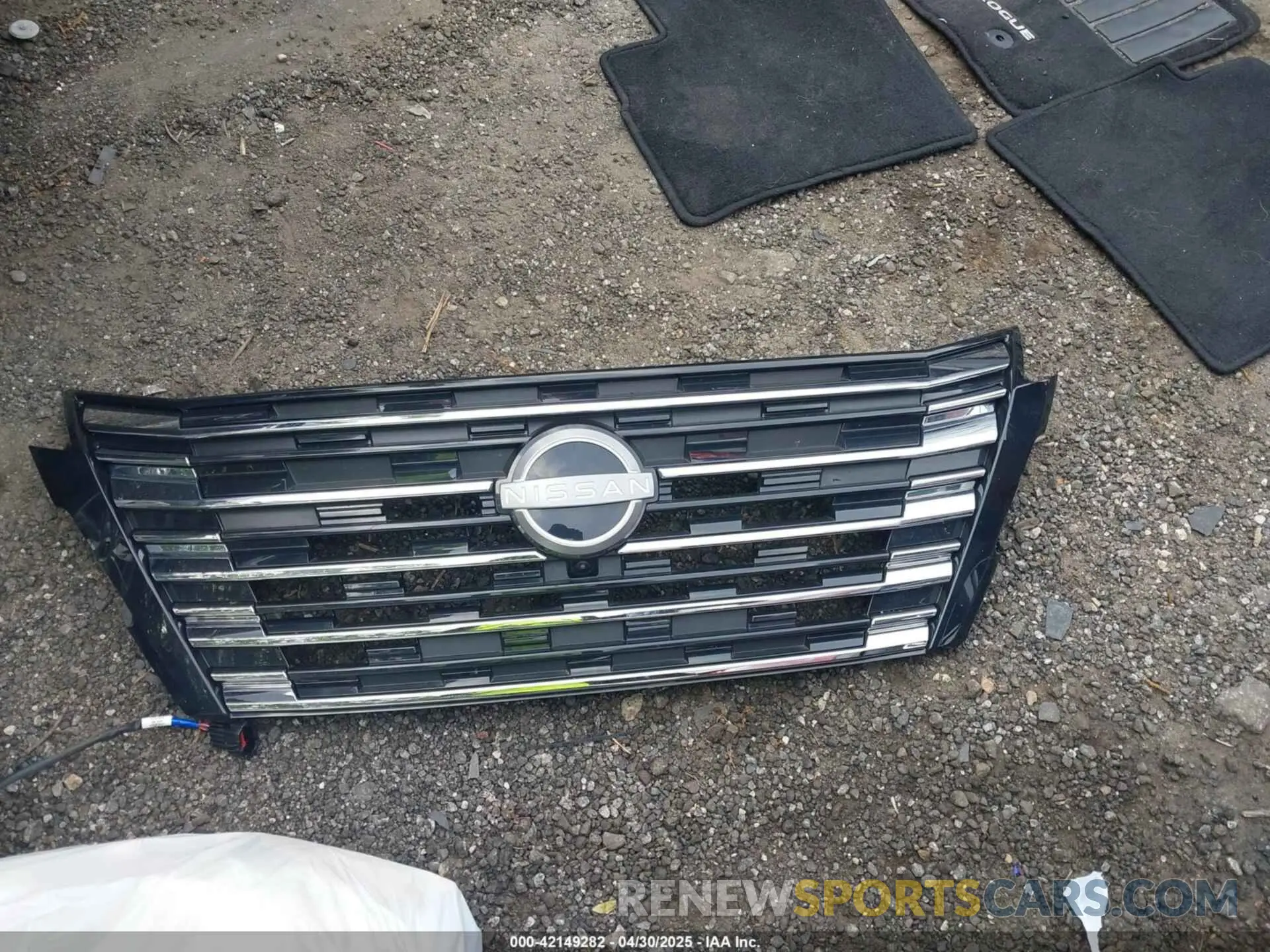 12 Photograph of a damaged car 5N1BT3CAXRC745433 NISSAN ROGUE 2024