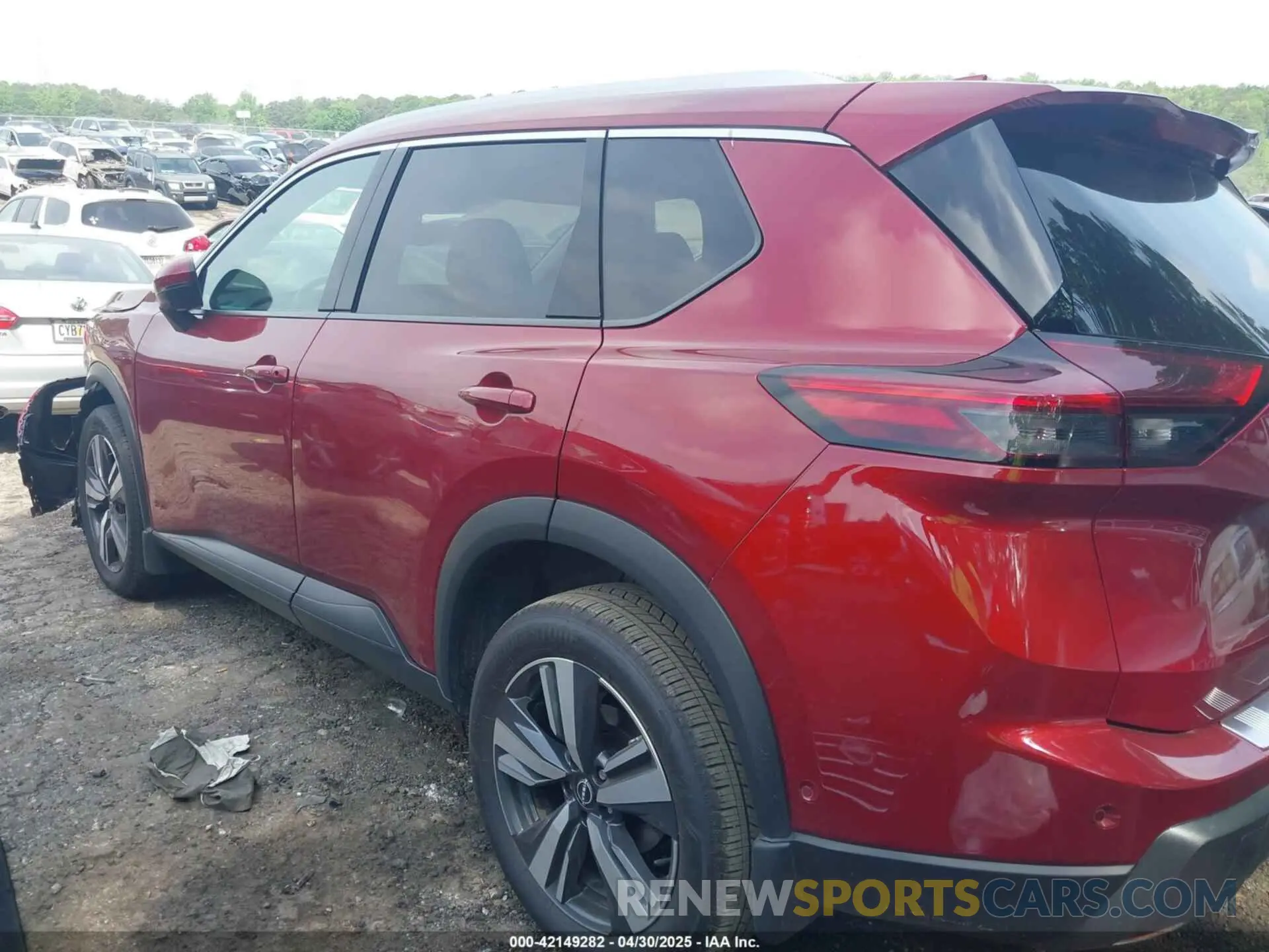 15 Photograph of a damaged car 5N1BT3CAXRC745433 NISSAN ROGUE 2024