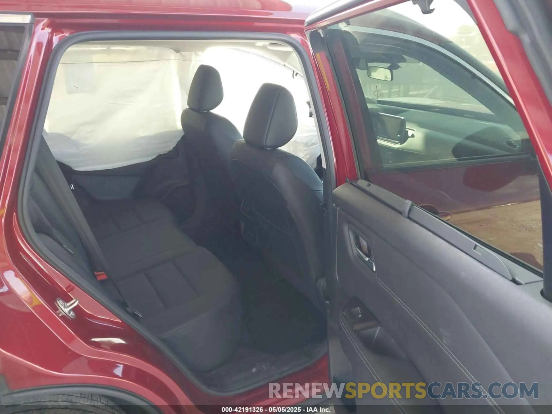 8 Фотография поврежденного автомобиля JN8BT3BA0RW001834 NISSAN ROGUE 2024