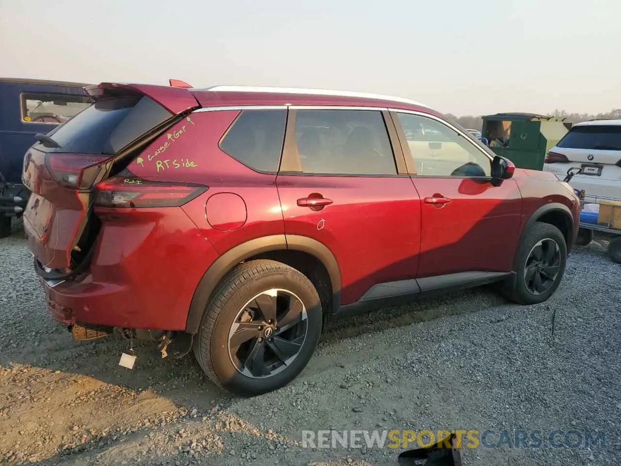 3 Фотография поврежденного автомобиля JN8BT3BA1RW005228 NISSAN ROGUE 2024
