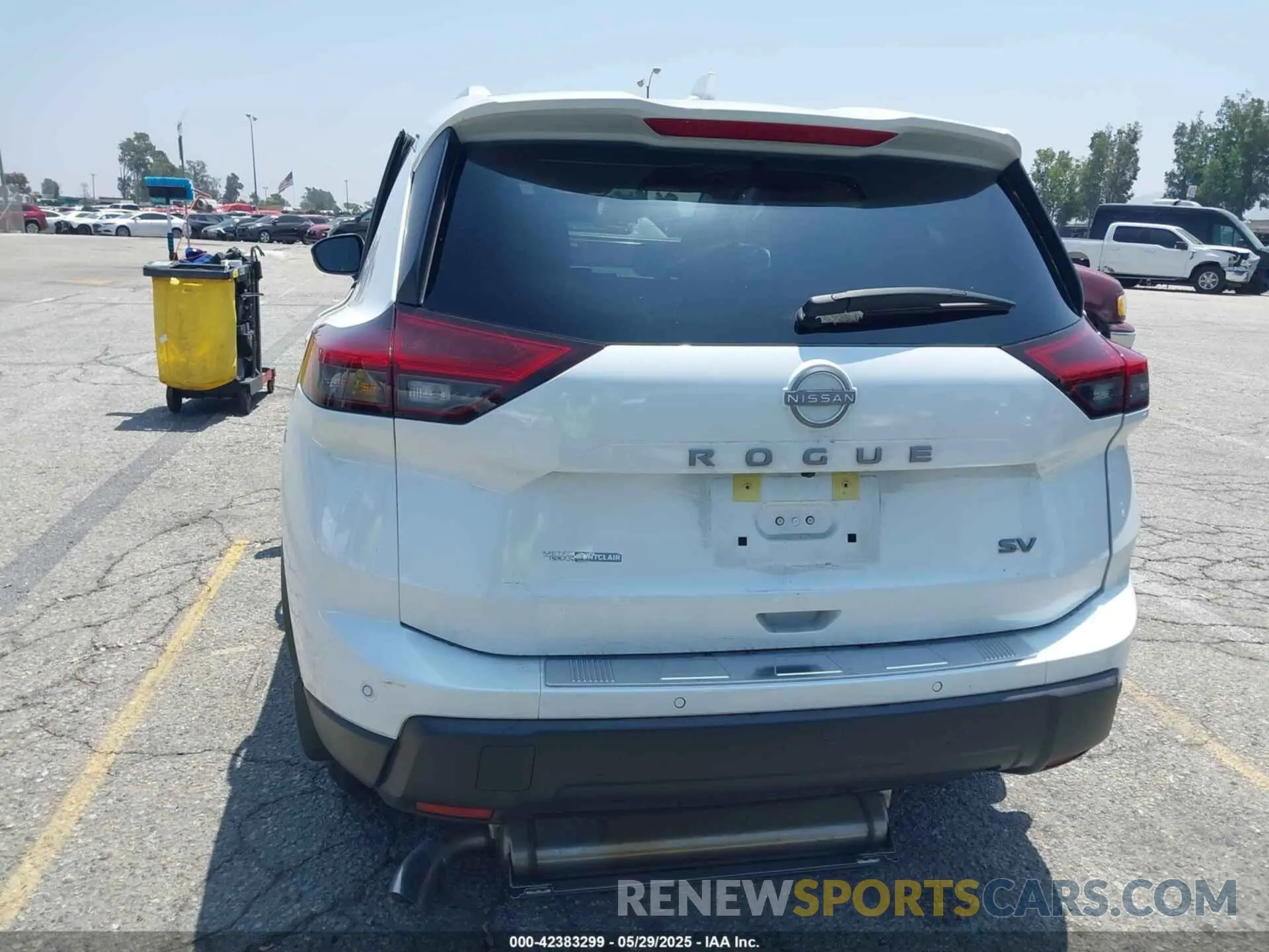 16 Photograph of a damaged car JN8BT3BA9RW360499 NISSAN ROGUE 2024