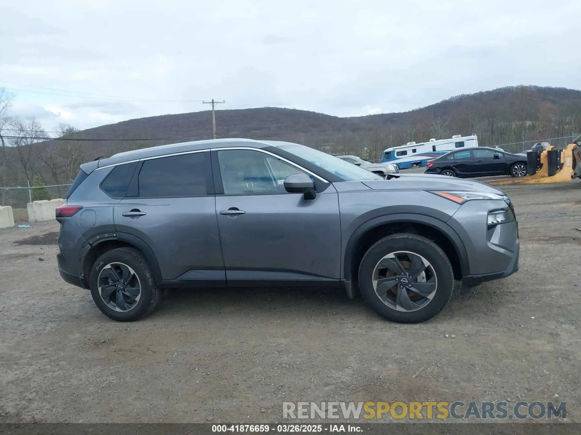 13 Фотография поврежденного автомобиля JN8BT3BB0RW444462 NISSAN ROGUE 2024