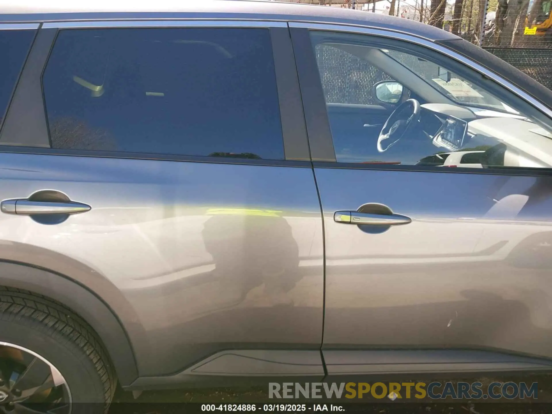 14 Photograph of a damaged car JN8BT3BB2RW425329 NISSAN ROGUE 2024