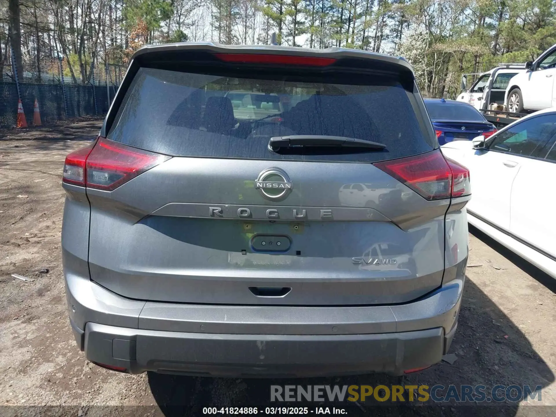 17 Photograph of a damaged car JN8BT3BB2RW425329 NISSAN ROGUE 2024