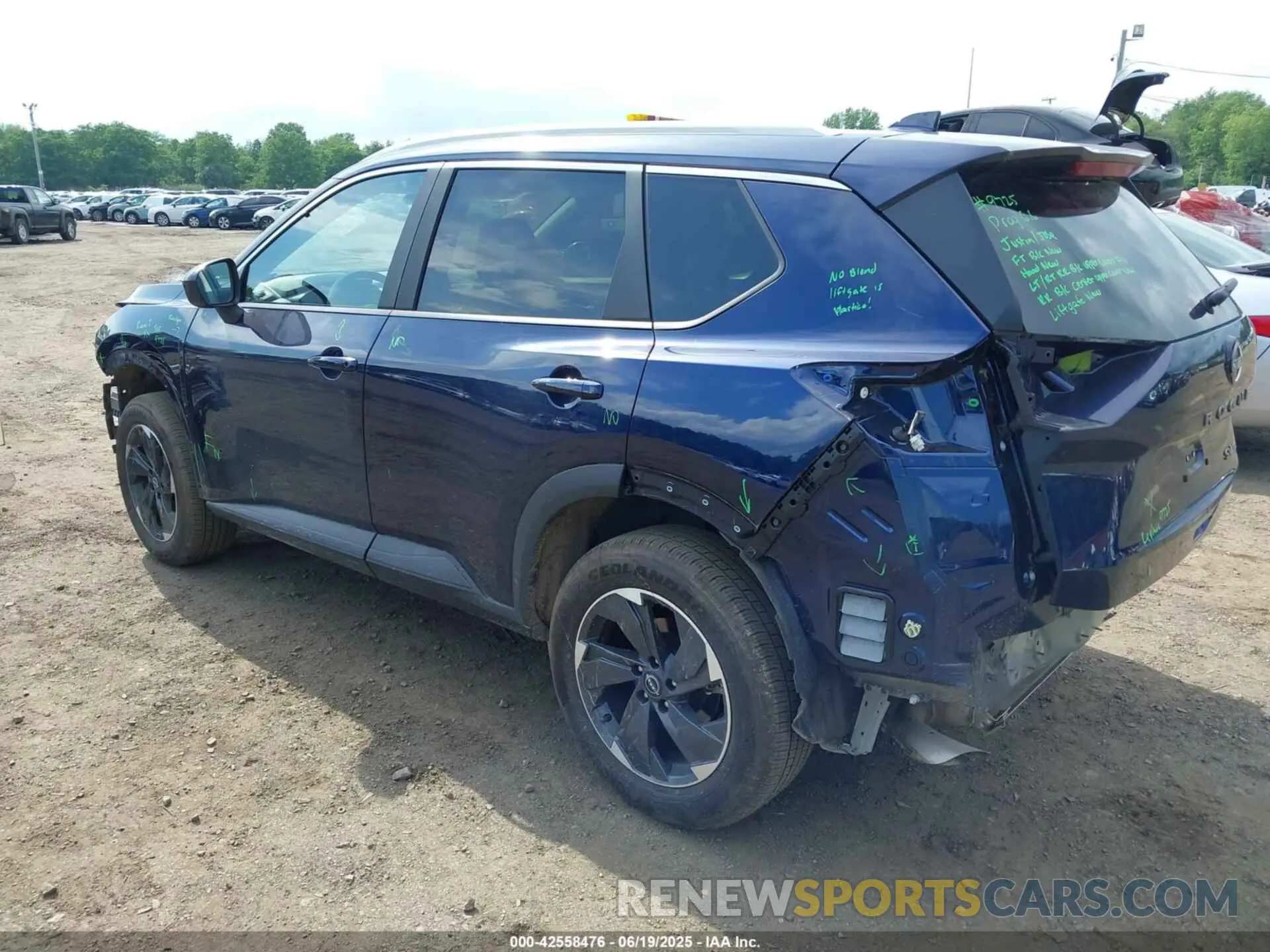 3 Фотография поврежденного автомобиля JN8BT3BB4RW283985 NISSAN ROGUE 2024
