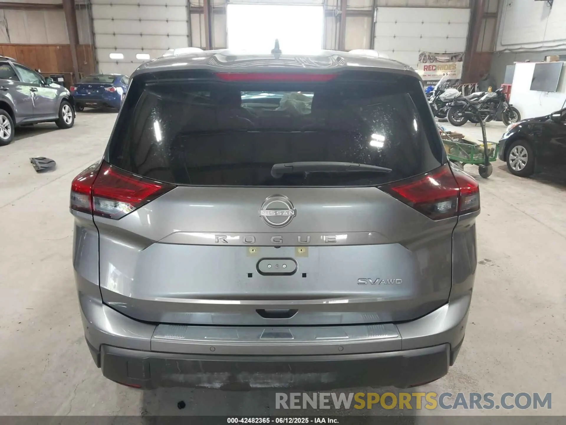 17 Photograph of a damaged car JN8BT3BB5RW176850 NISSAN ROGUE 2024