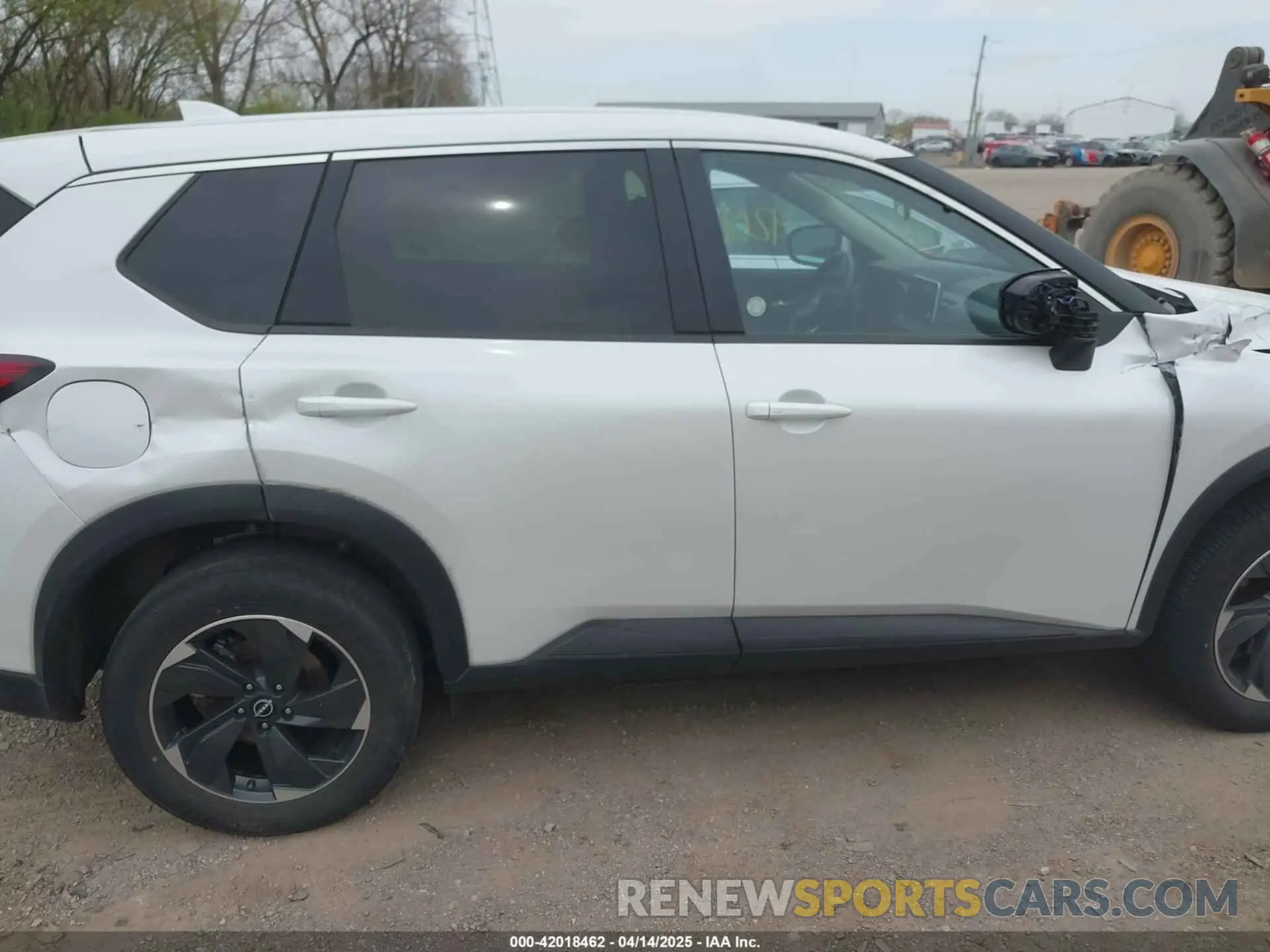 13 Photograph of a damaged car JN8BT3BB5RW424806 NISSAN ROGUE 2024