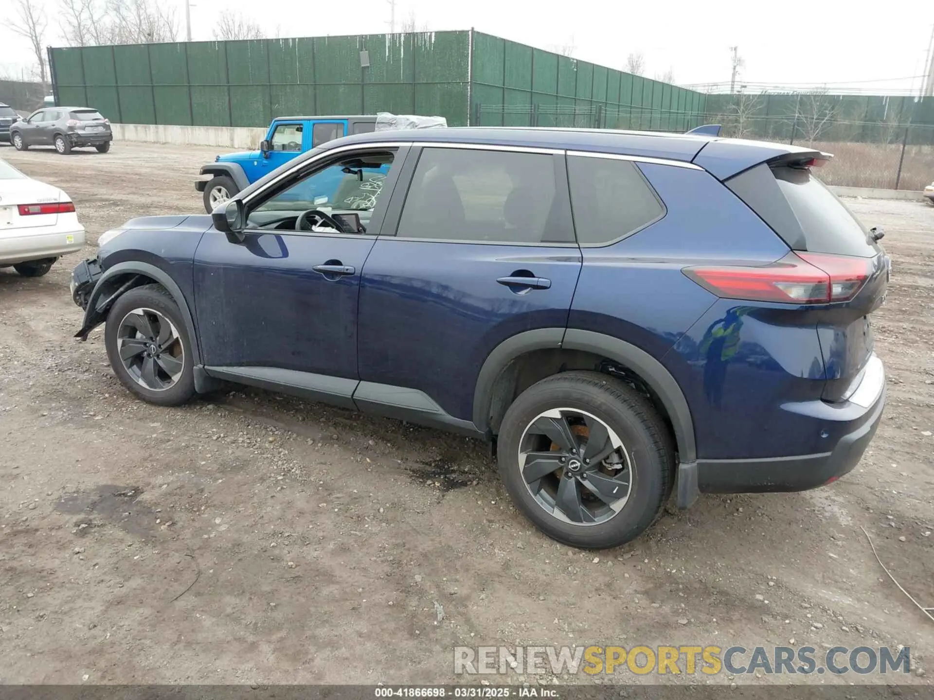 3 Фотография поврежденного автомобиля JN8BT3BB7RW287612 NISSAN ROGUE 2024