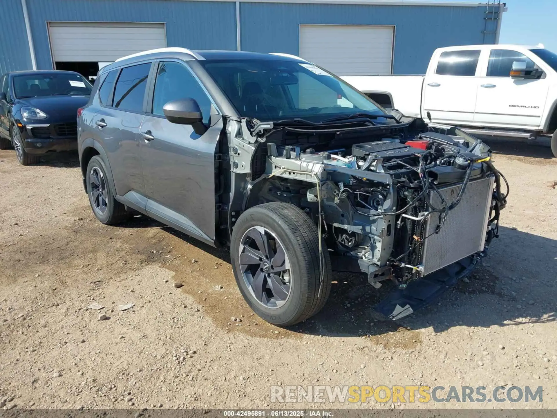 1 Фотография поврежденного автомобиля JN8BT3BB8RW2H0359 NISSAN ROGUE 2024