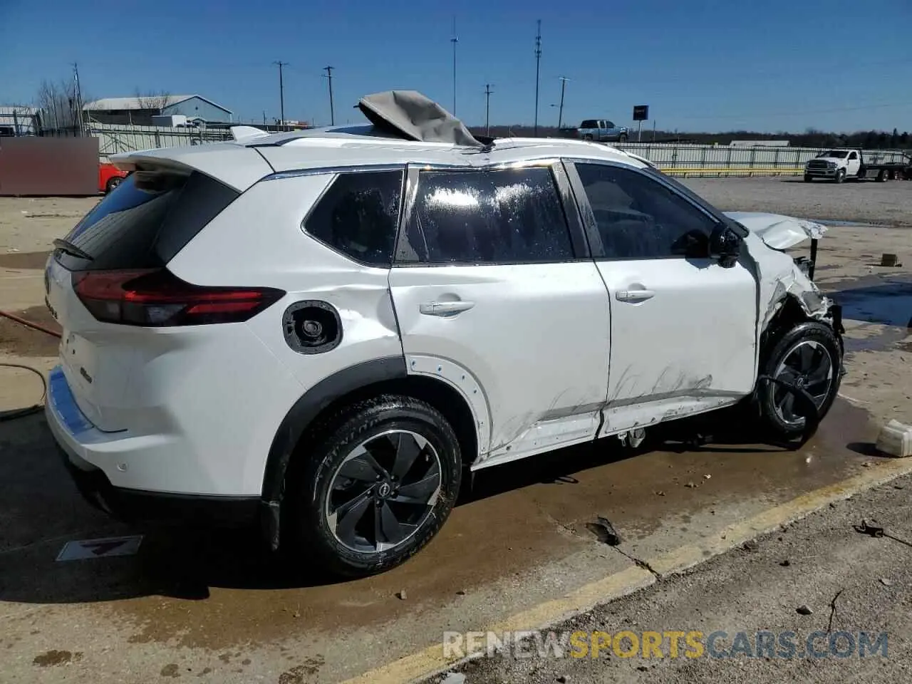 3 Фотография поврежденного автомобиля JN8BT3BB9RW280113 NISSAN ROGUE 2024