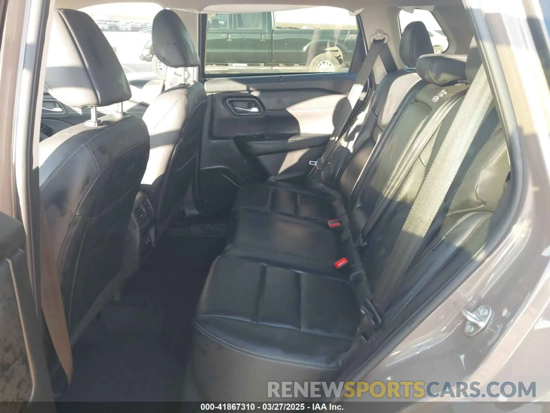 8 Photograph of a damaged car JN8BT3CA2RW360441 NISSAN ROGUE 2024