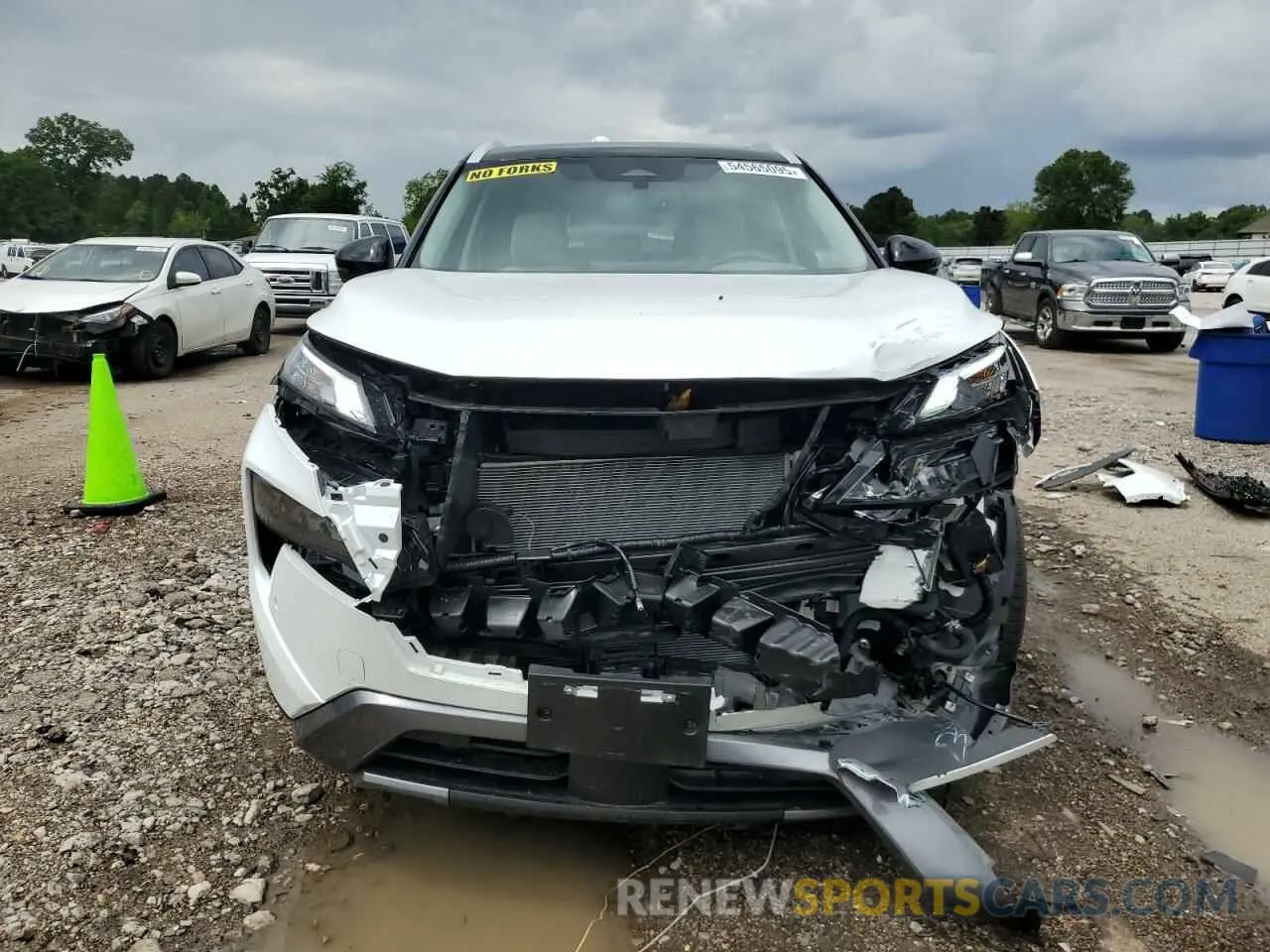 5 Photograph of a damaged car JN8BT3CA4RW359517 NISSAN ROGUE 2024