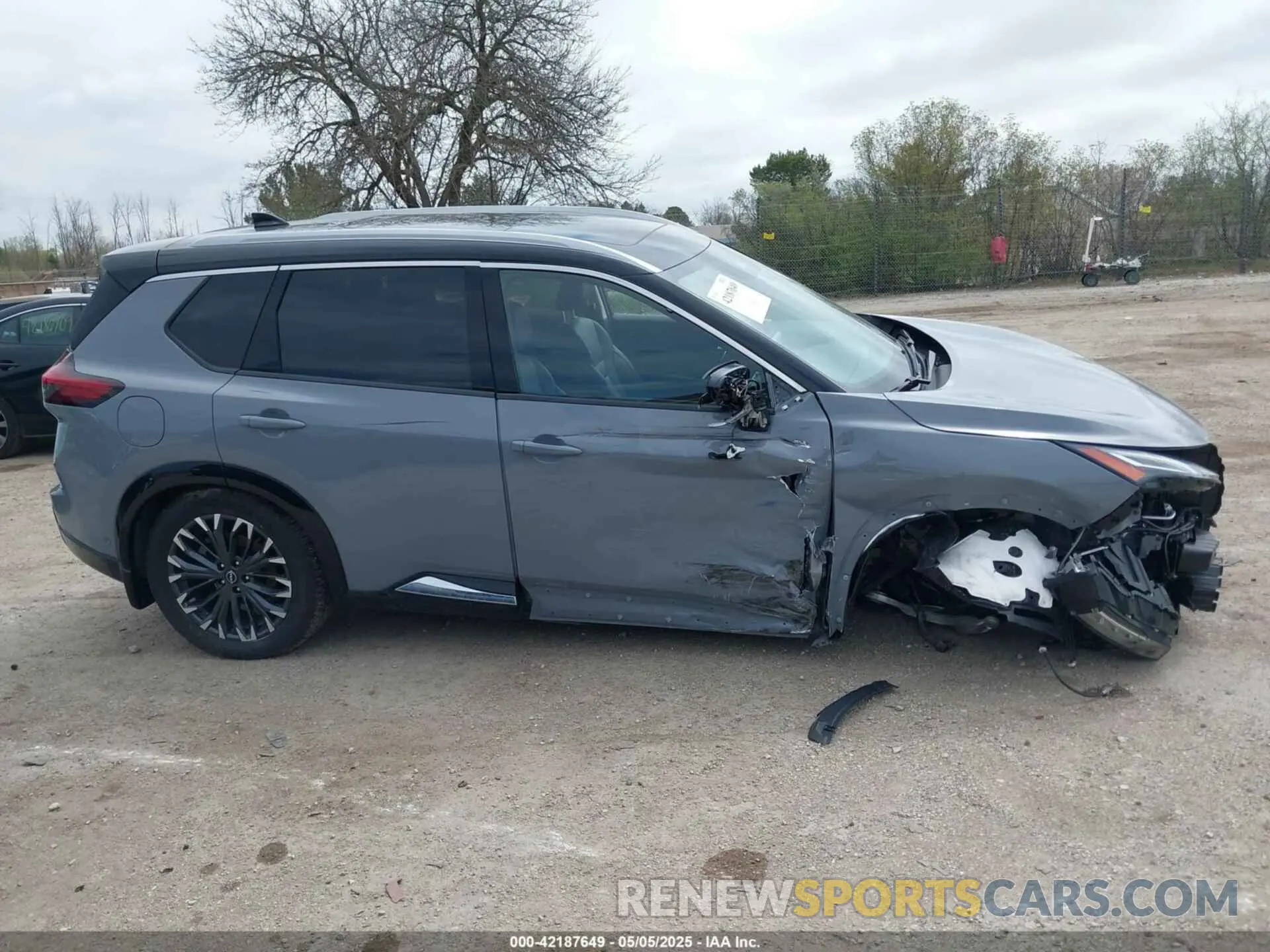 14 Фотография поврежденного автомобиля JN8BT3DDXRW253128 NISSAN ROGUE 2024