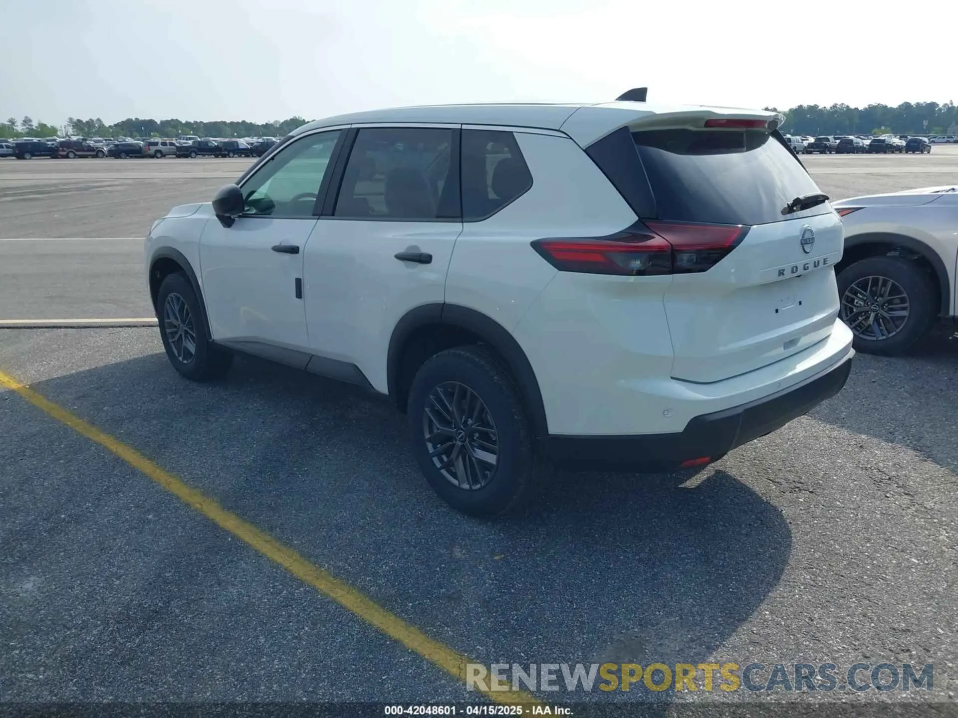 3 Фотография поврежденного автомобиля 5N1BT3AA1SC846157 NISSAN ROGUE 2025
