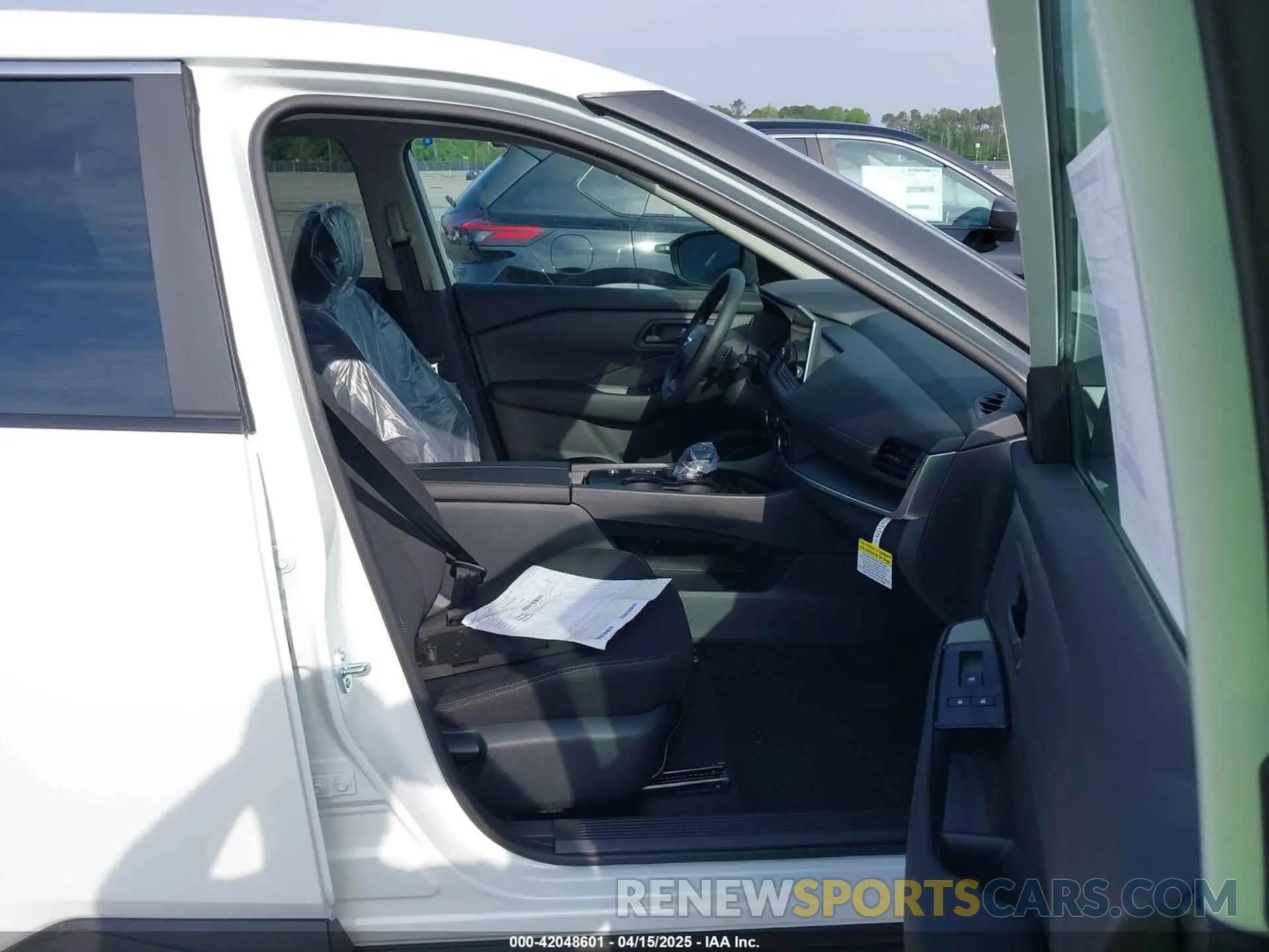 5 Фотография поврежденного автомобиля 5N1BT3AA1SC846157 NISSAN ROGUE 2025