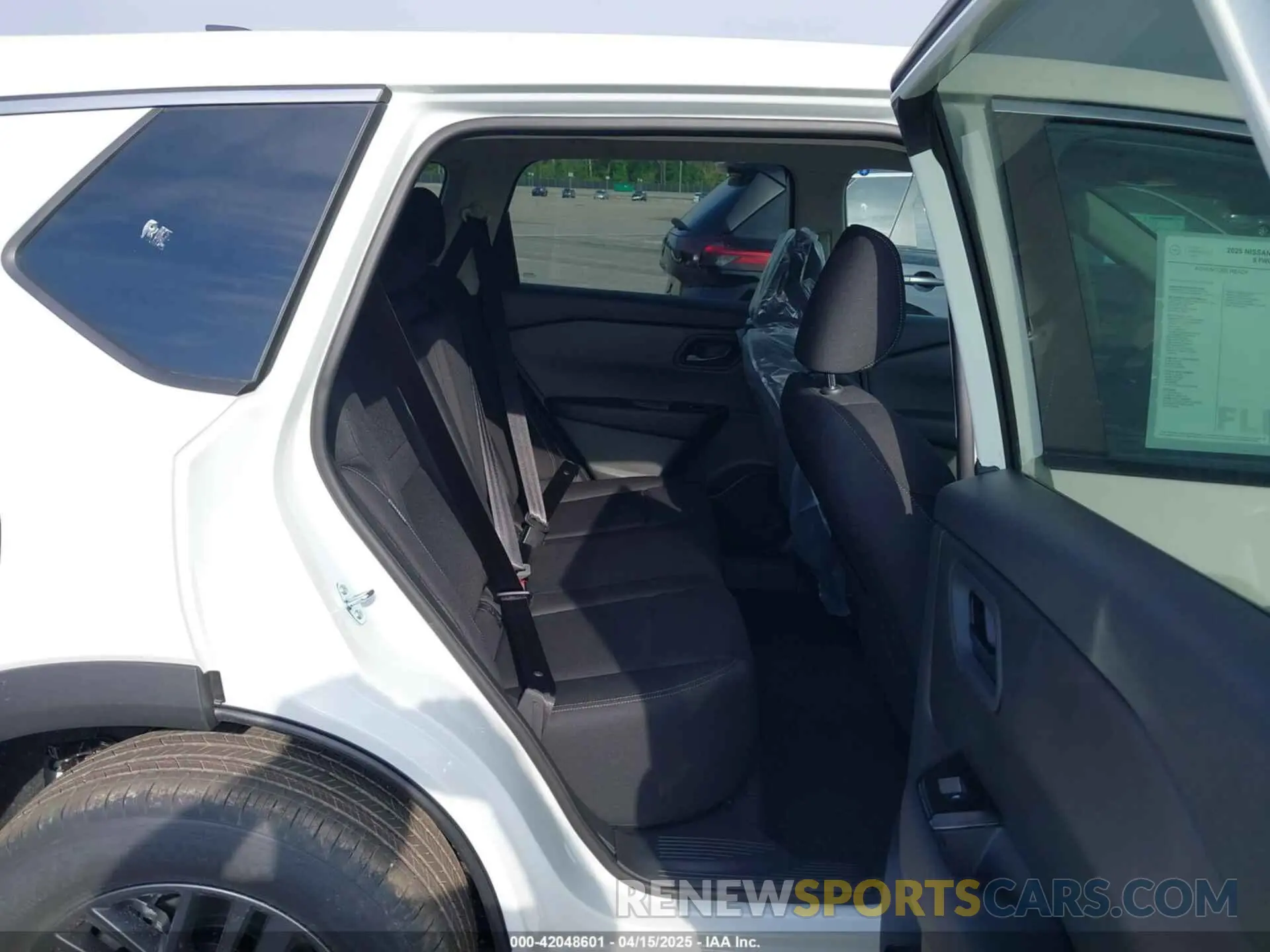 8 Фотография поврежденного автомобиля 5N1BT3AA1SC846157 NISSAN ROGUE 2025